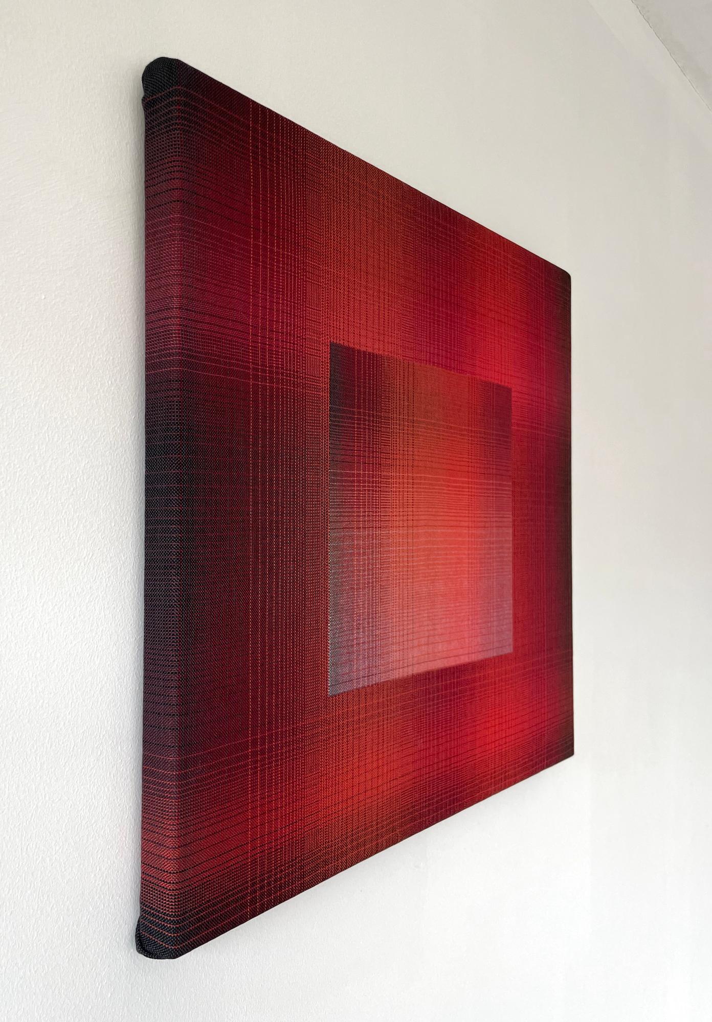 2023 I - 13 (Variazioni sul rosso) di Christiane Maurer - Arte tessile, linea, colore 3