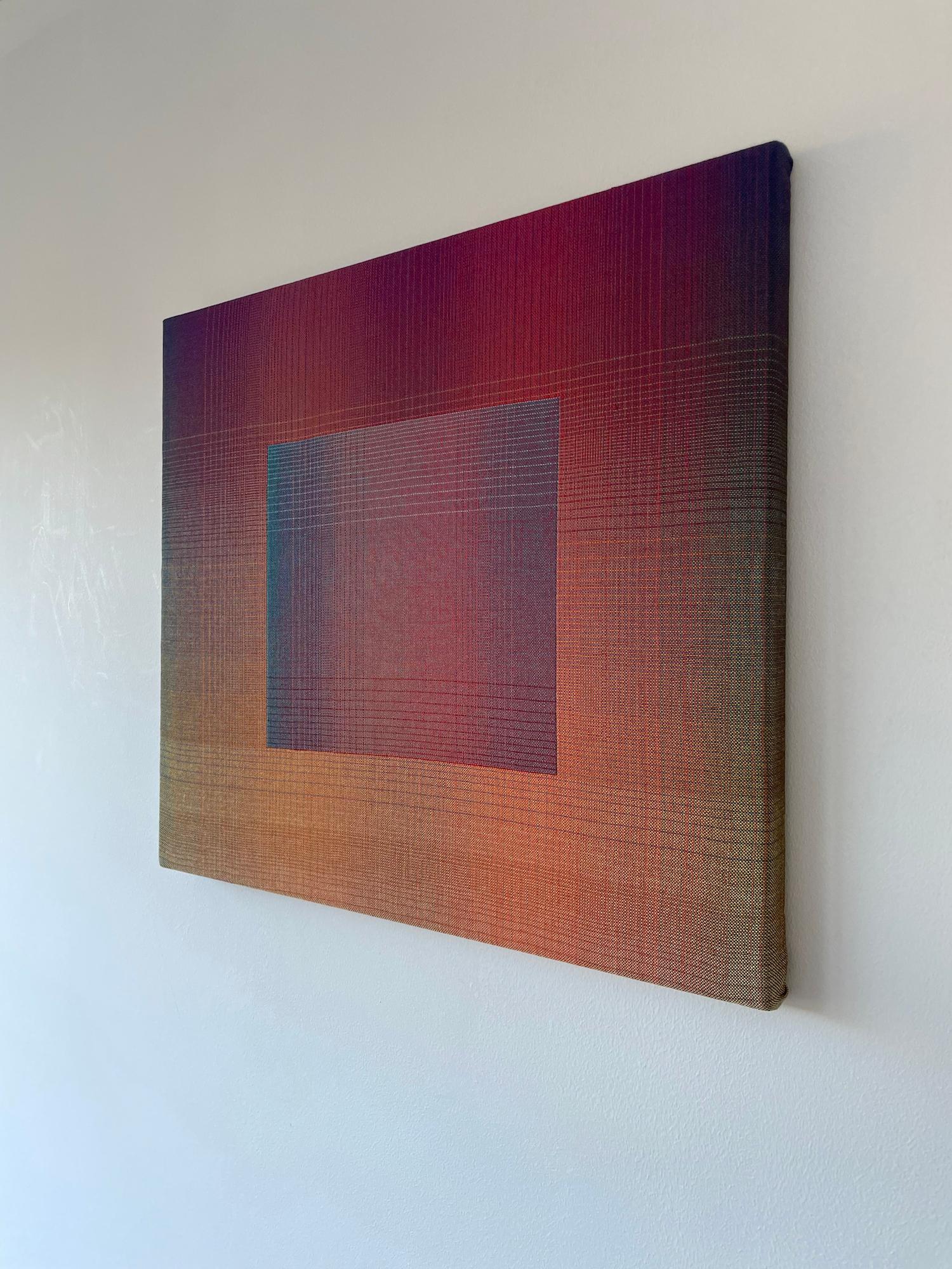 2023 I - 9 (Variazioni sul rosso) di Christiane Maurer - Arte tessile, linea, colore 3