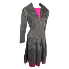 ChristianLacroix anni '80, set di 4 pezzi con top in pizzo cucito e gonna in seta con zip.