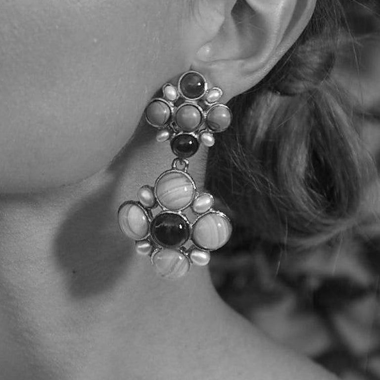 Christie Nicolaides Gold Guinevere Earrings in Pearl For Sale at 1stDibs