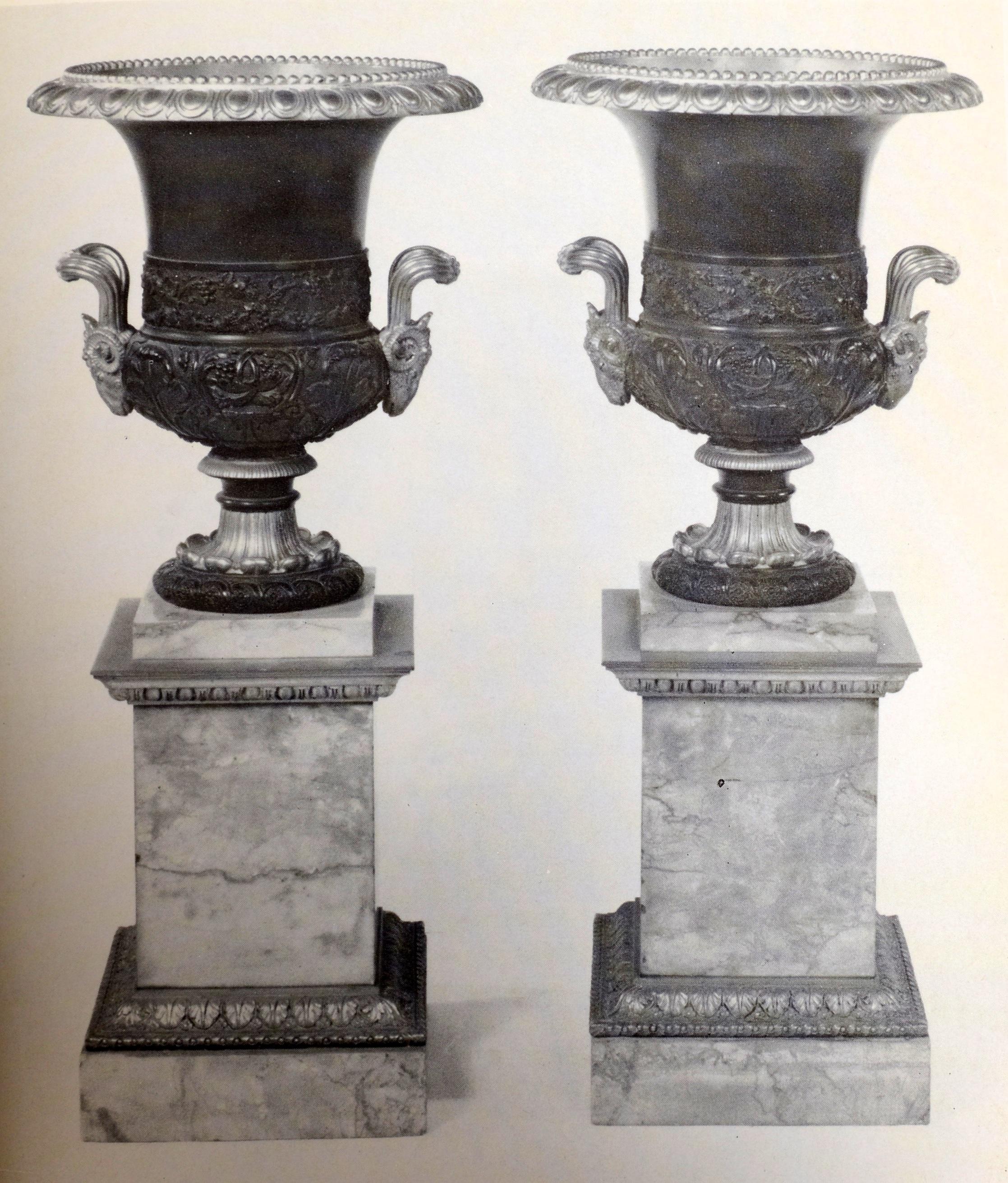 Christie's Parte I y II, Childwick Bury, Objetos, Mobiliario Fino Francés e Inglés en venta 1
