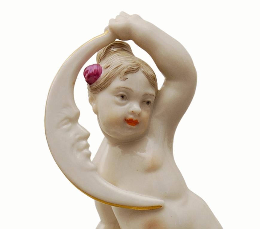 Rococò Putti di Cristo in porcellana di Nymphenburg Porcelain lavorata e dipinta a mano in vendita