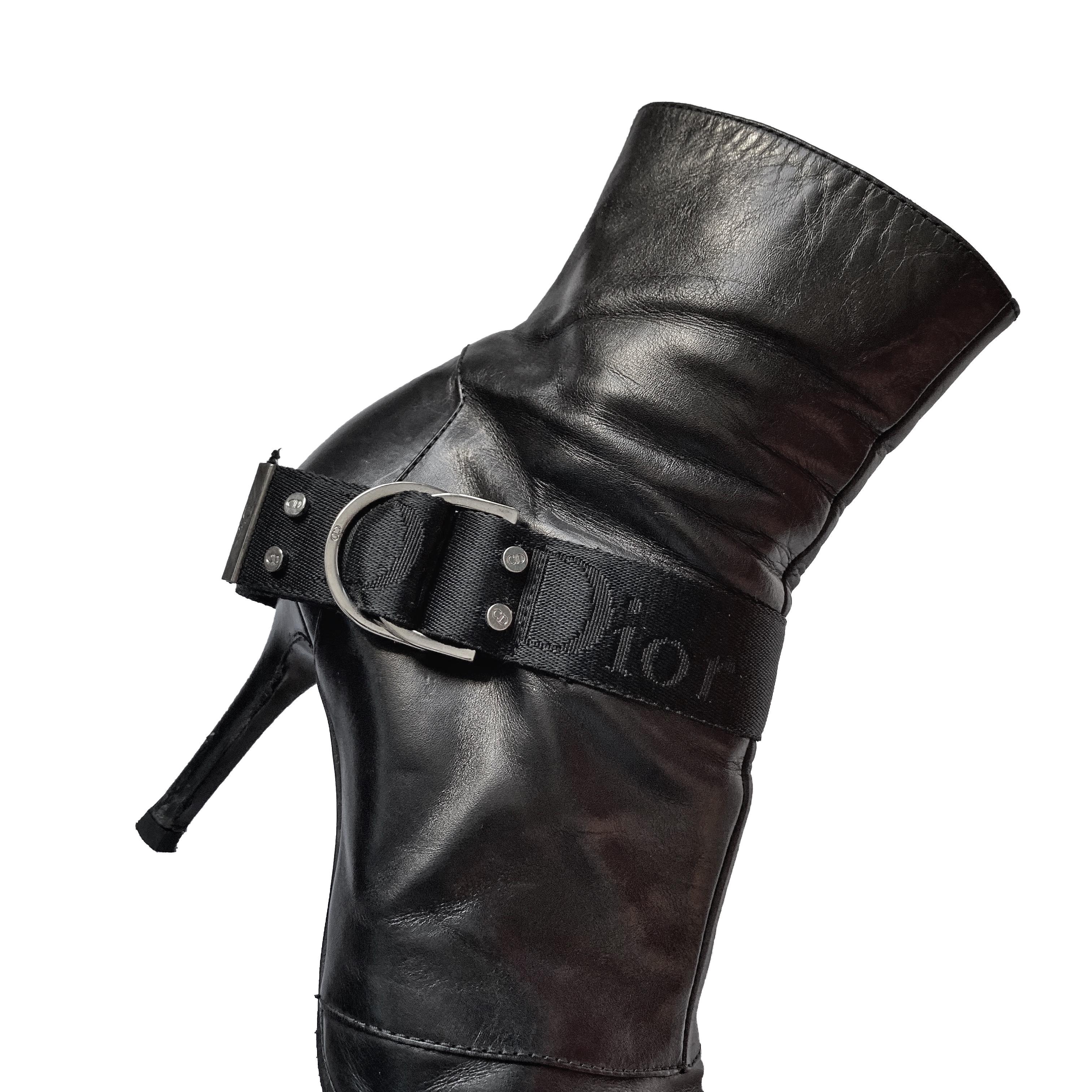 Christin Dior F/W 2003 Bondage-Stiefel (Schwarz)