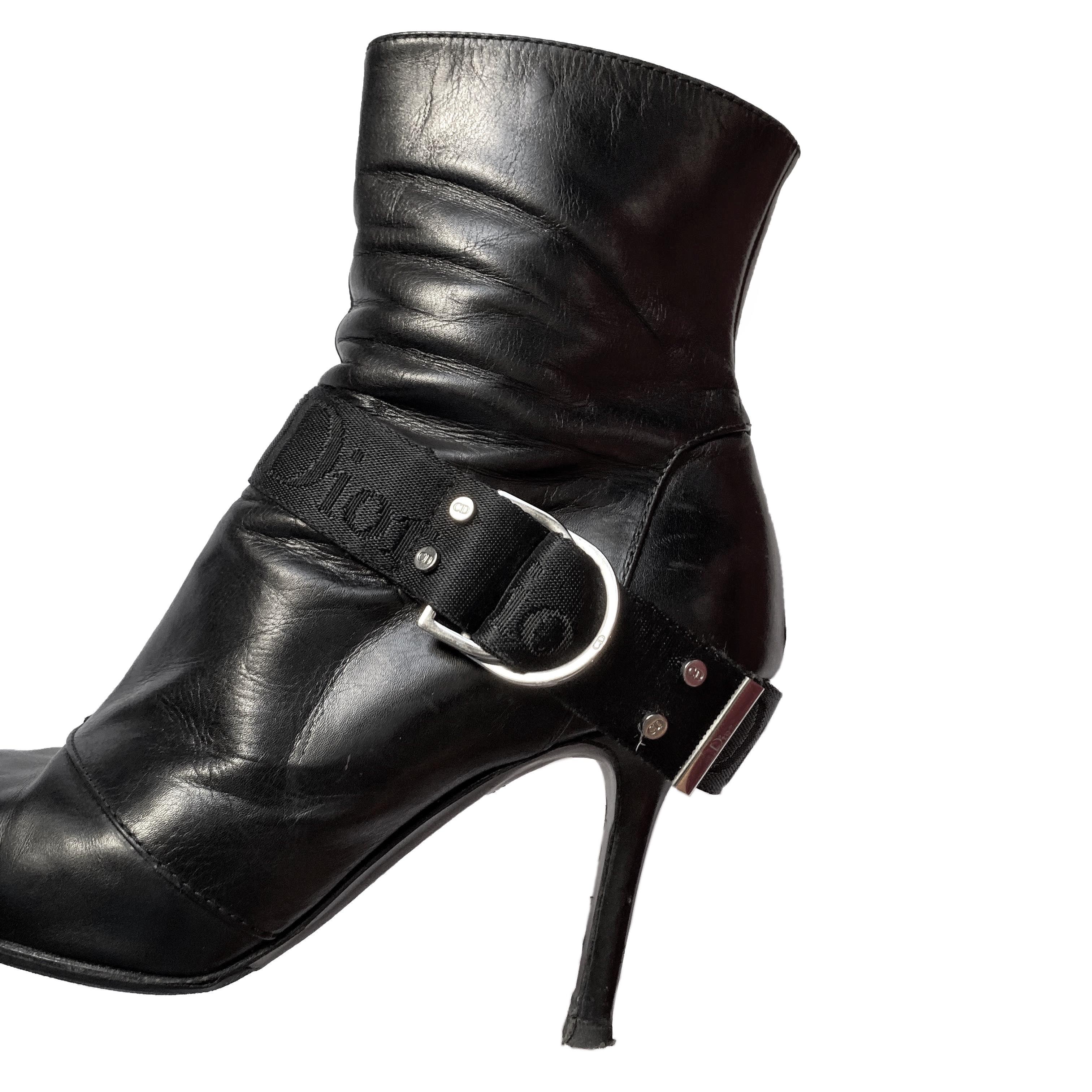 Christin Dior F/W 2003 Bondage-Stiefel 2