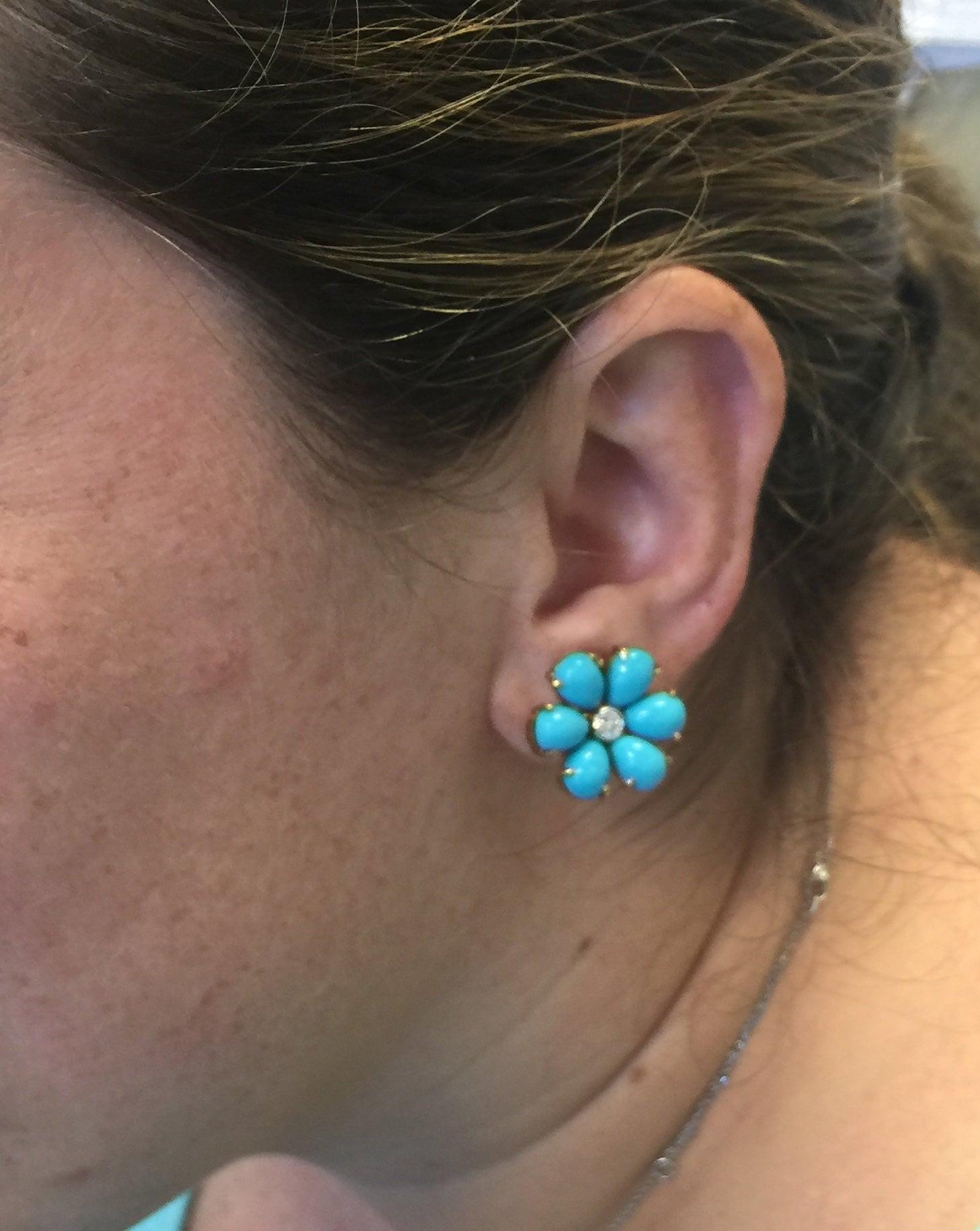 Christina Addison Turquoise Flower Stud Earrings with Diamond Center For Sale 8
