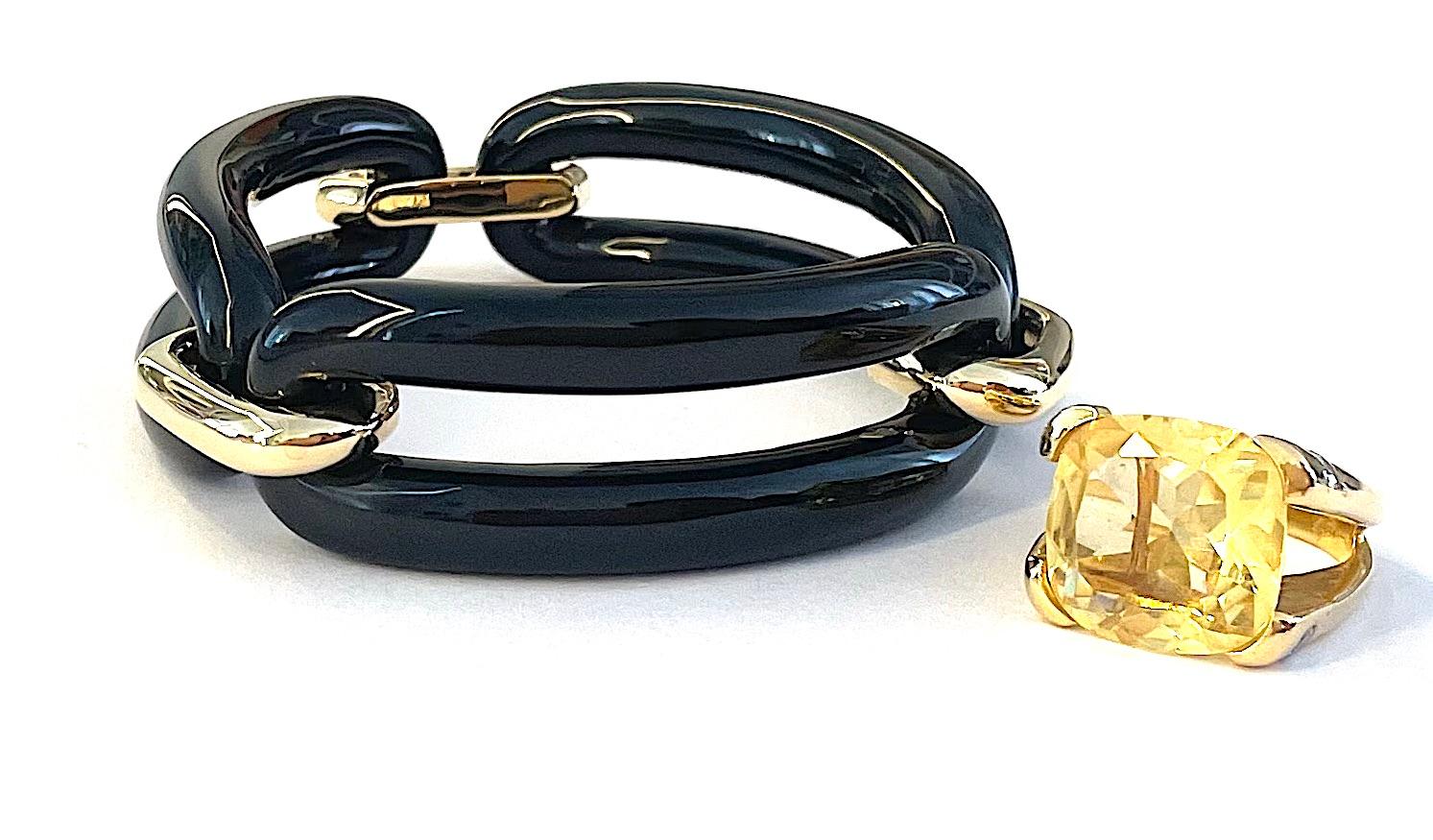 Christina Addison Bague en or jaune avec zircon et mini émeraude en vente 4