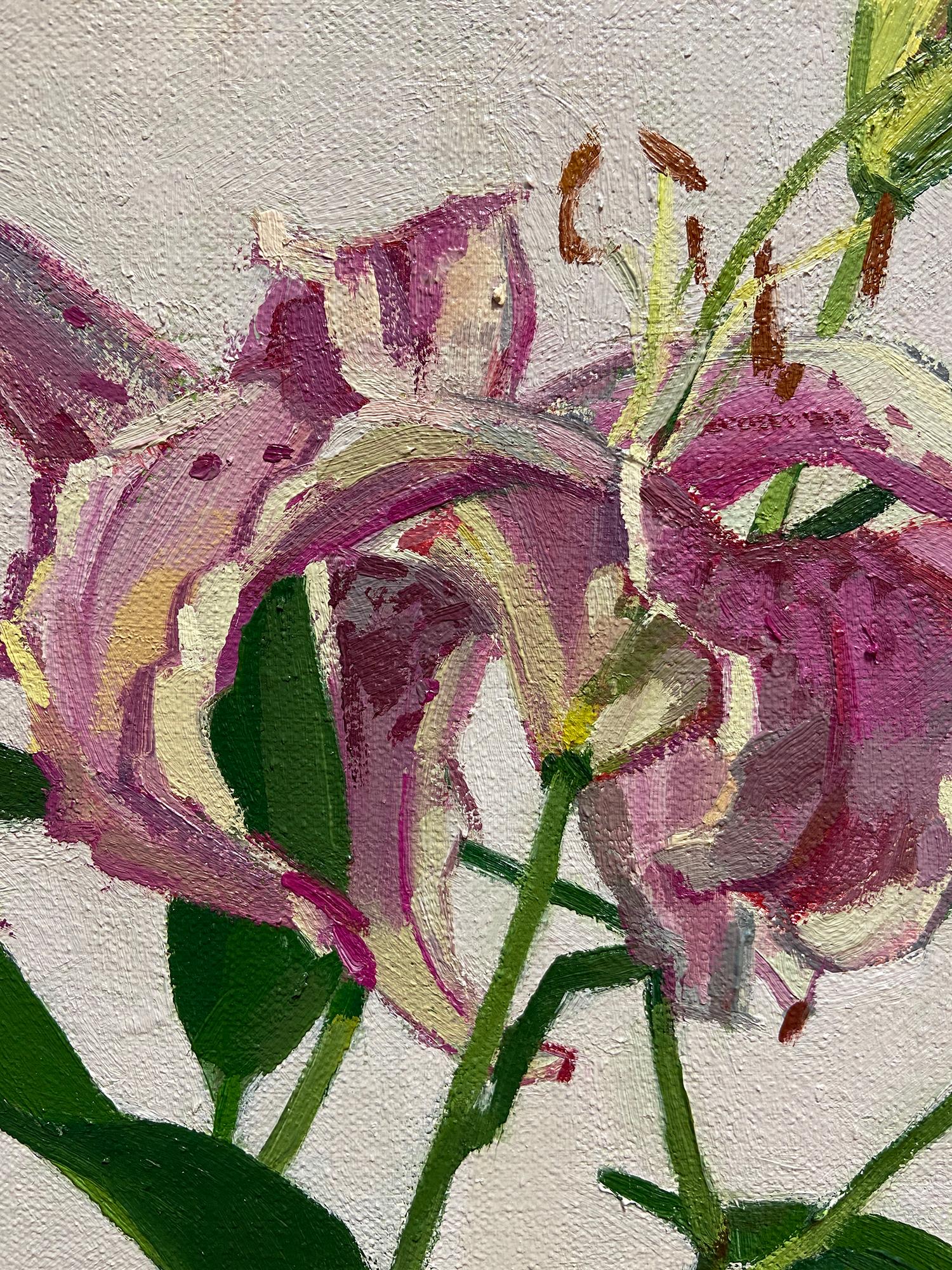 'Blushing Lilies' - nature morte - florale, botanique, rose, impressionnisme en vente 2