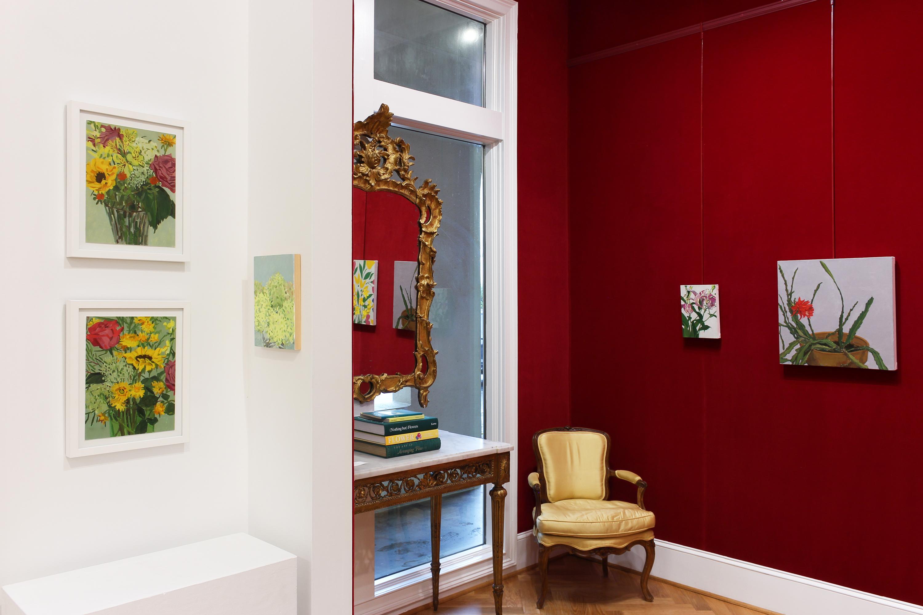 'Studio Bloom' - still life - floral, botanical, naturalism, pop of red For Sale 2