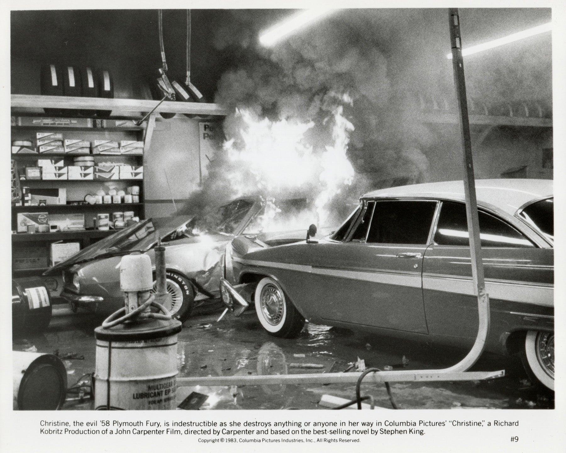 Christine (1983) Pressestatement - gerahmt (Holz) im Angebot