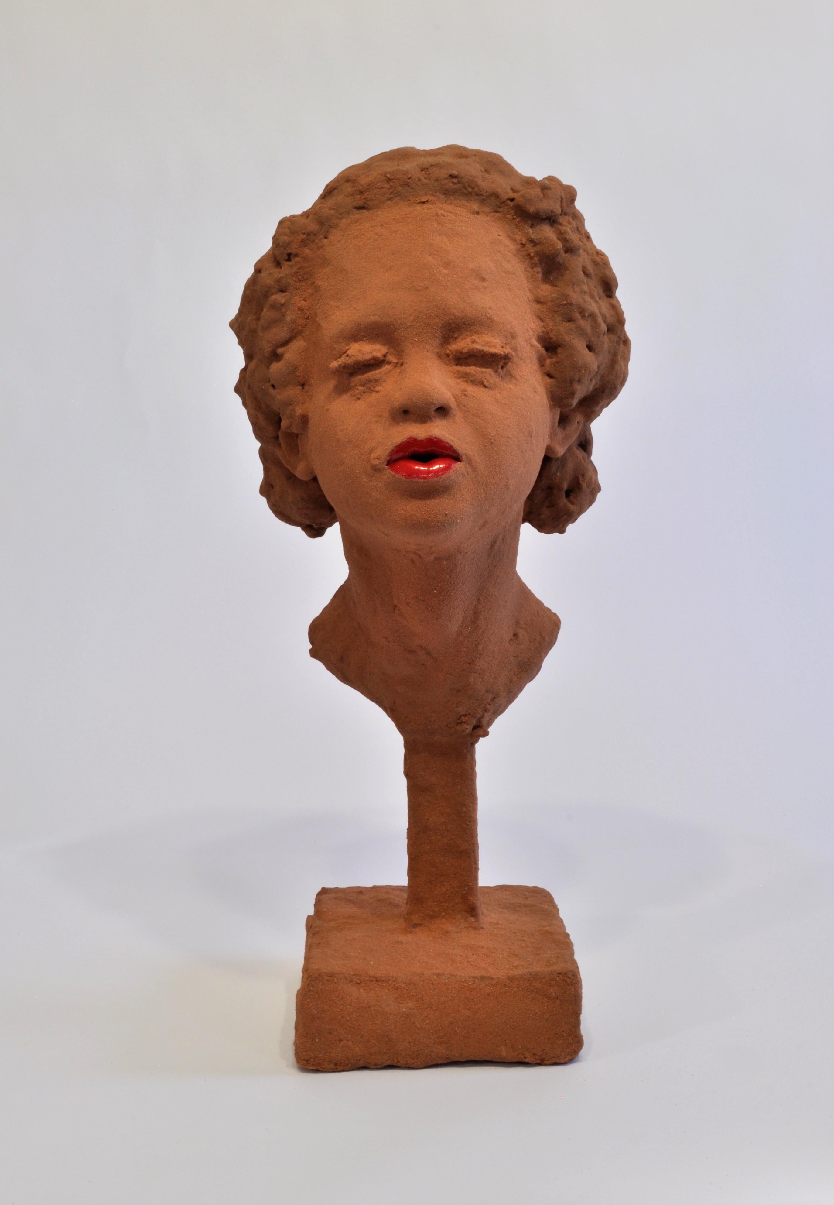 Christine Golden Figurative Sculpture - RED LIPS- ceramic figurative sculpture of girl with ochre color 
