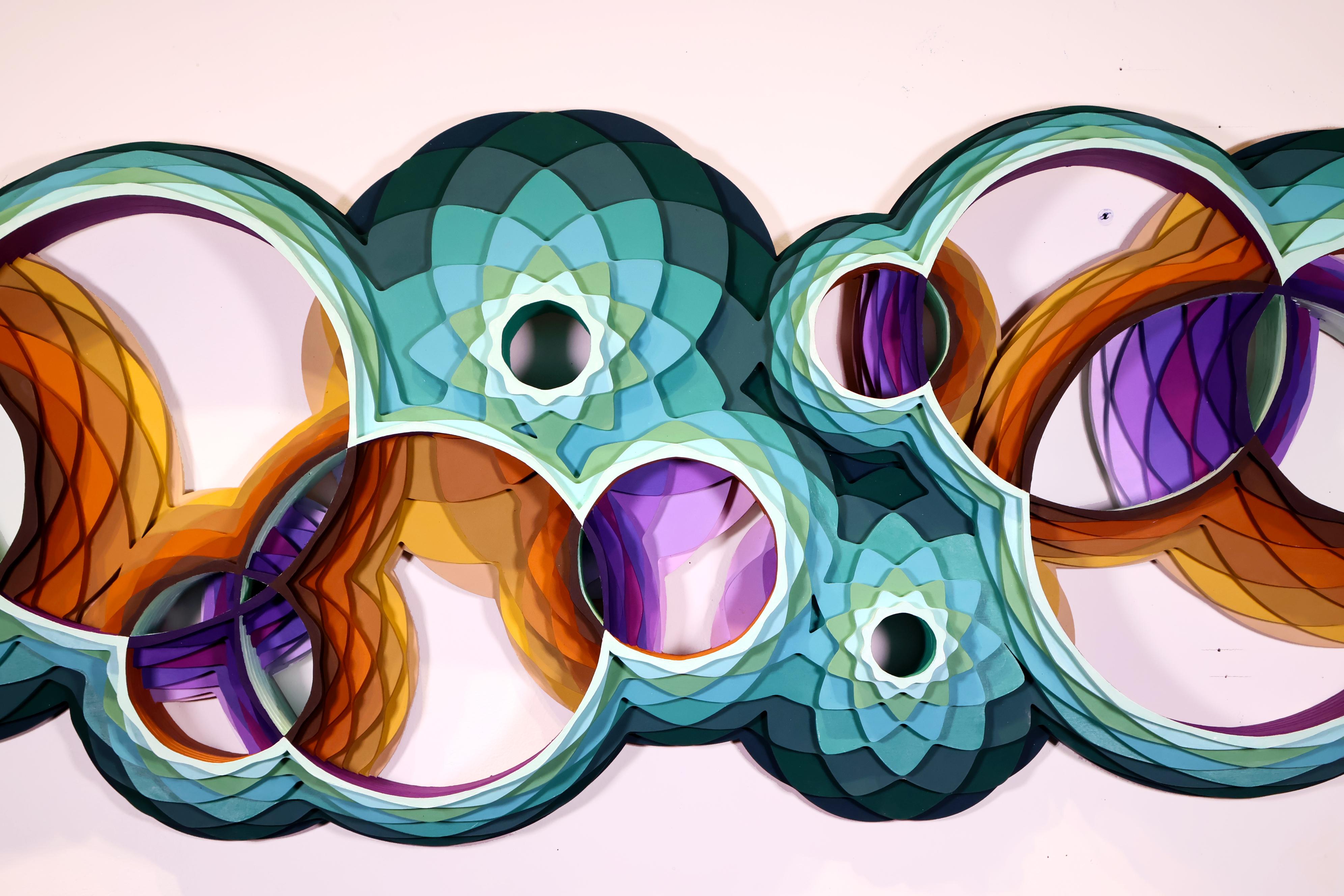 Sculpture murale géométrique Aqua, Art circulaire tridimensionnel, diversité infinie en vente 1