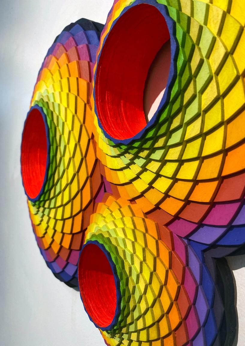 TriVortex - Sculpture Astrattismo geometrico di Christine Romanell