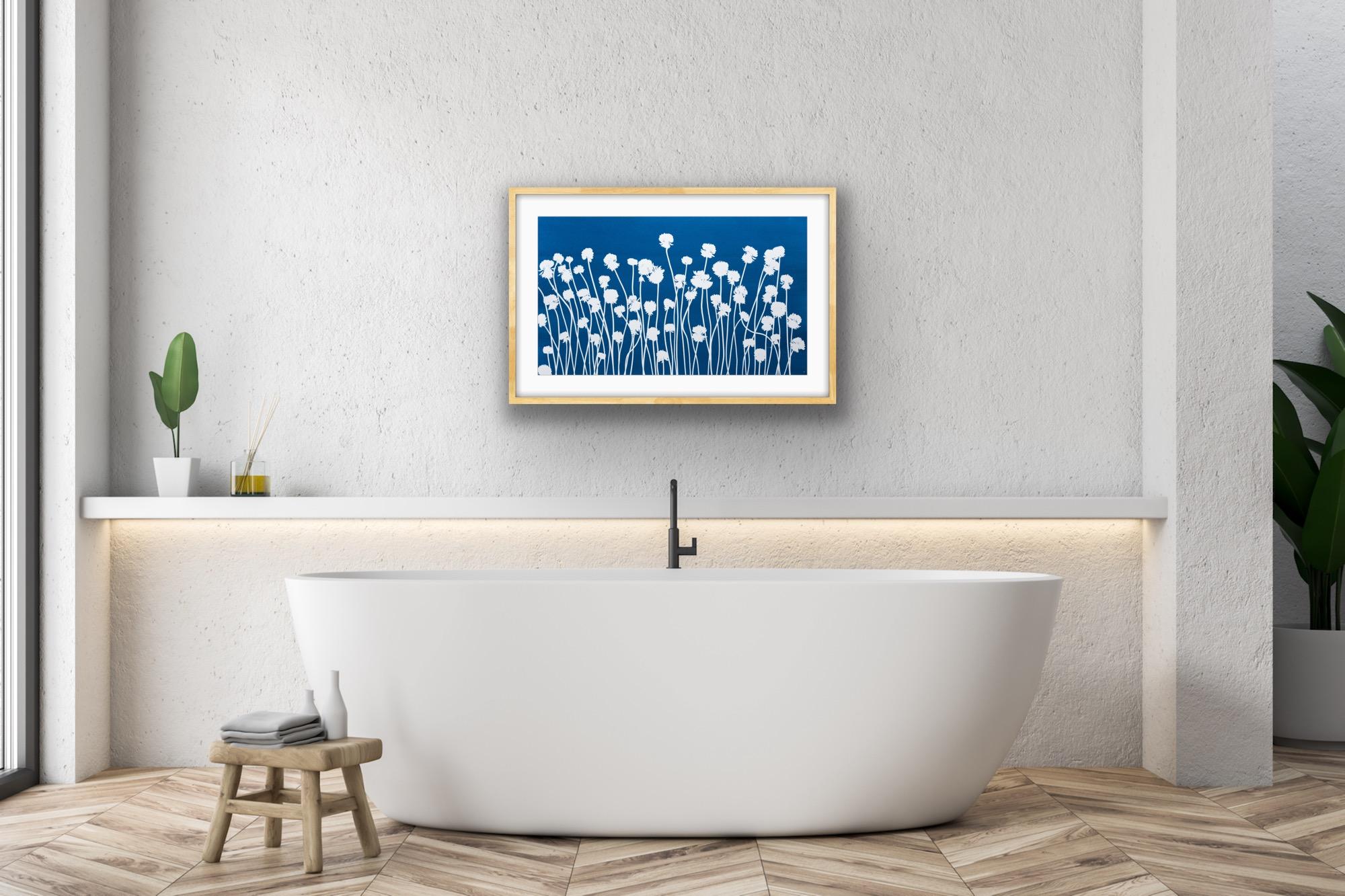Spring Clover I (handgedruckte botanische Cyanotypie, 14 x 24 Zoll) (Blau), Still-Life Photograph, von Christine So