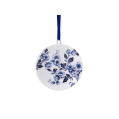 Christmas set balls and miniature plates