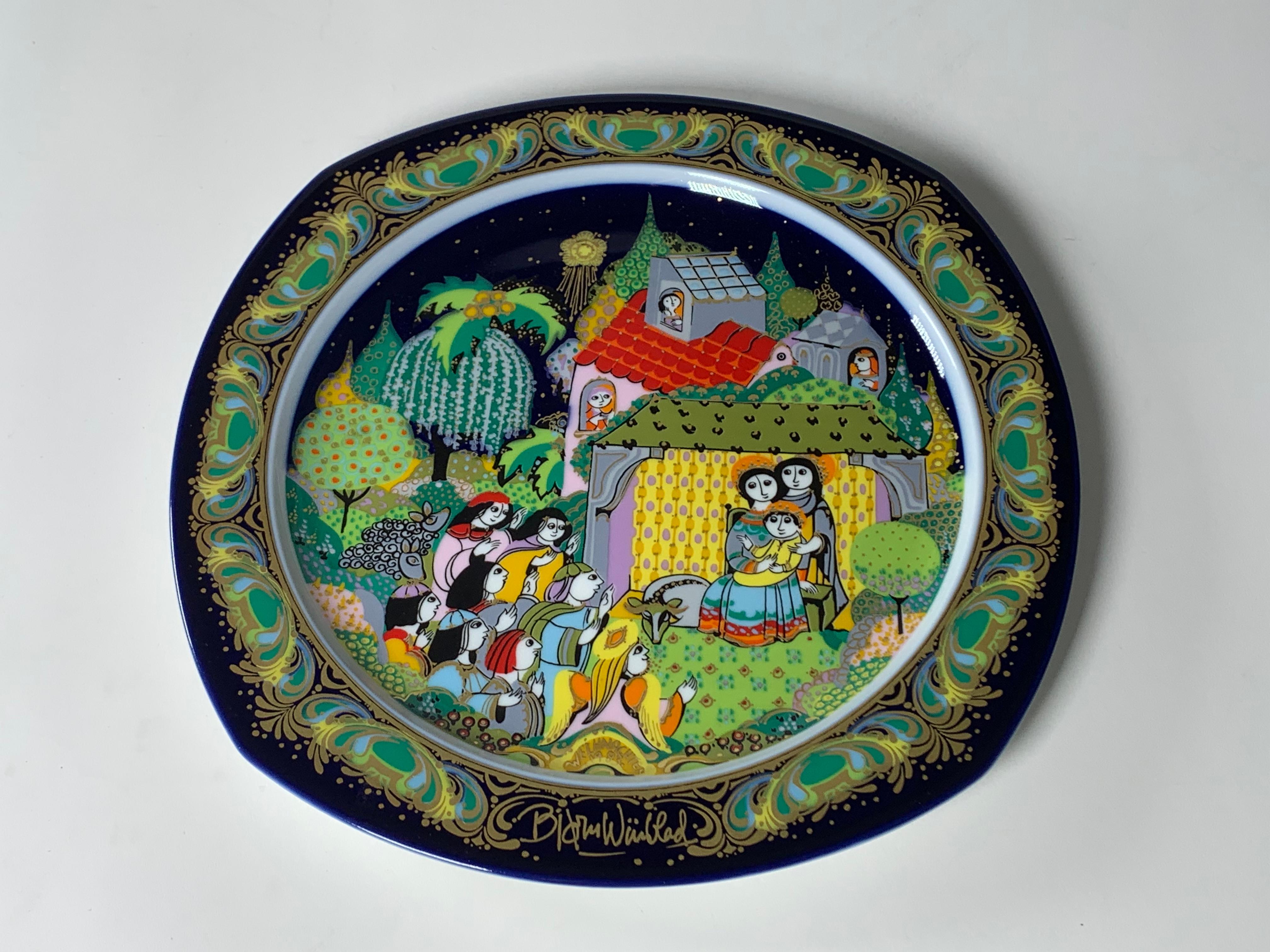 Modern Christmas Songs Plate by Bjorn Wiinblad for Rosenthal from 1983 For Sale