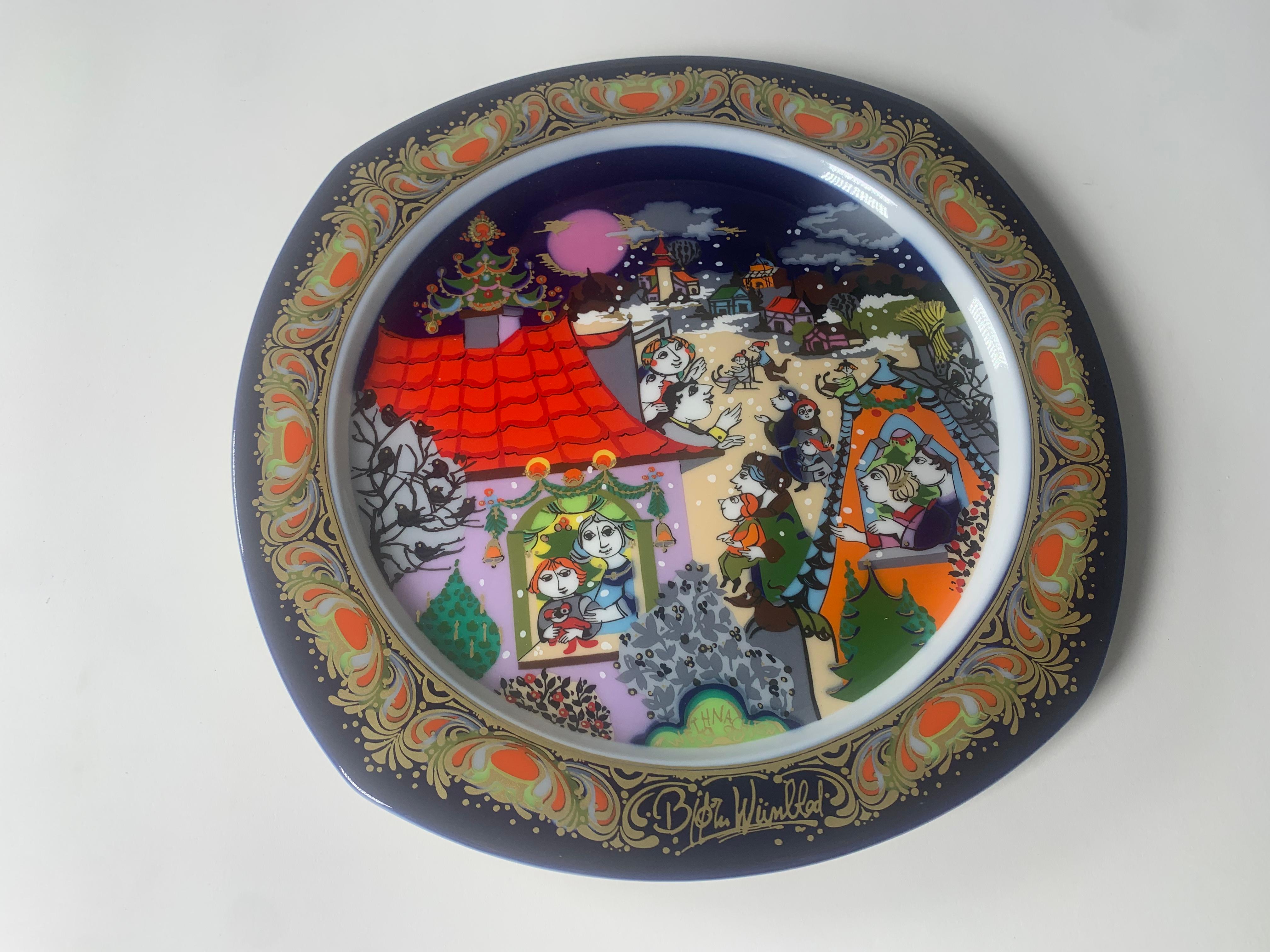 Modern Christmas Songs Plate by Bjorn Wiinblad for Rosenthal from 1990 For Sale