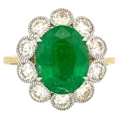 2.88 Carat Vivid Green Emerald Ring in 18K Yellow Gold
