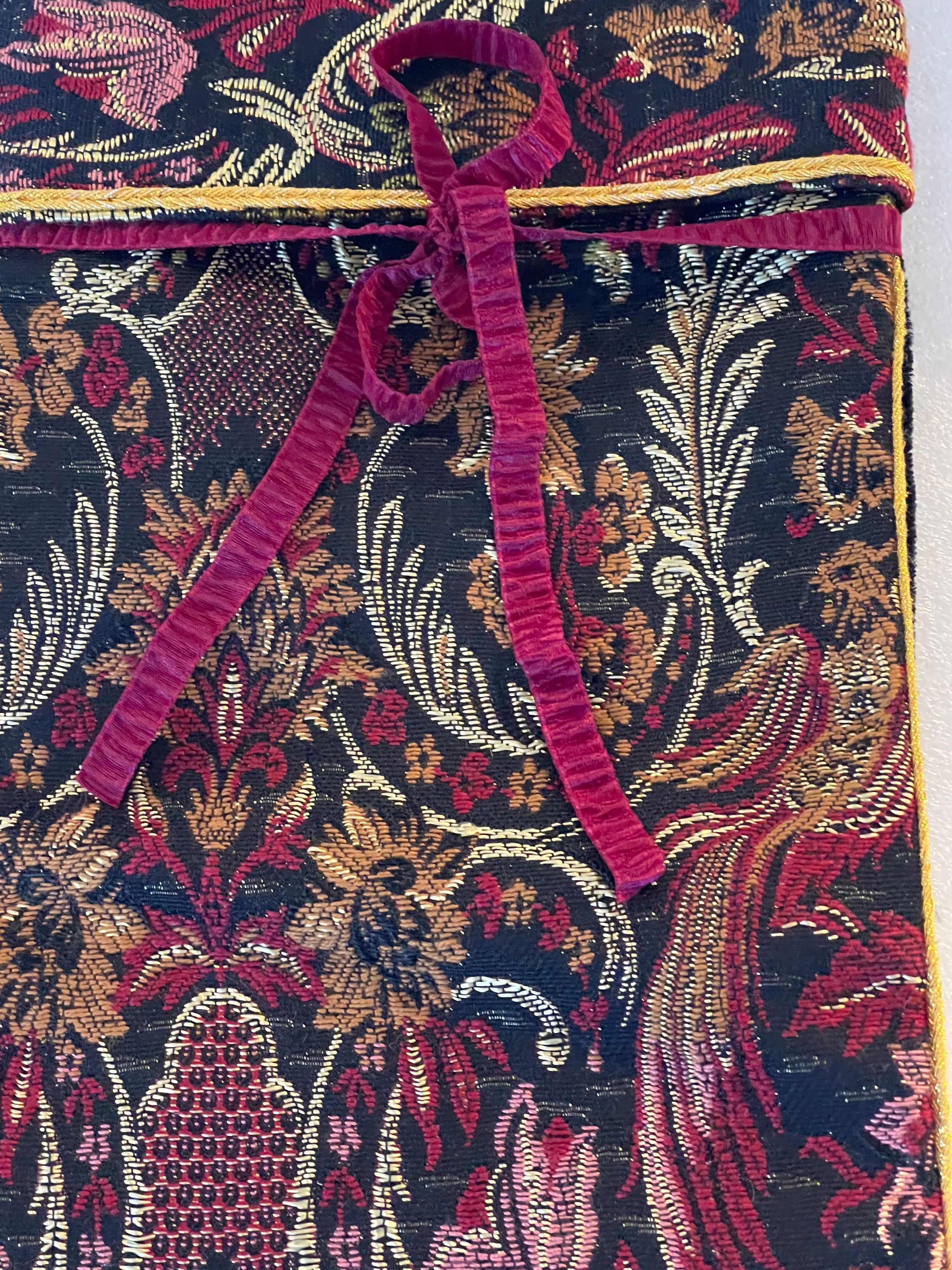 Classico americano Calza di Natale in velluto broccato in vendita