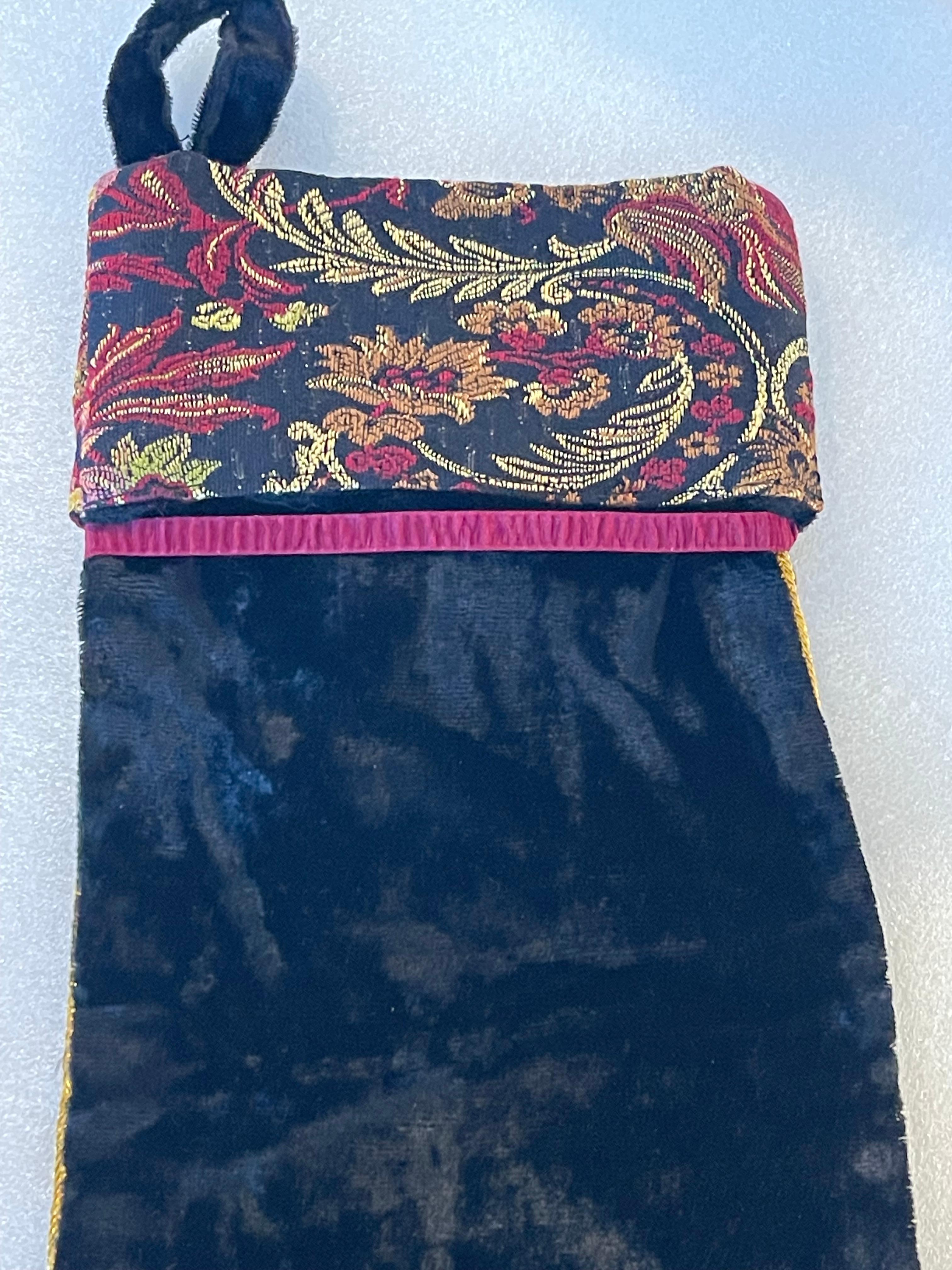 Calza di Natale in velluto broccato In condizioni buone in vendita a Boca Raton, FL