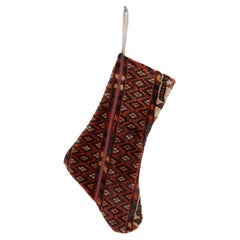 Stocking de Noël fabriqué à partir de fragments de tapis turkmènes