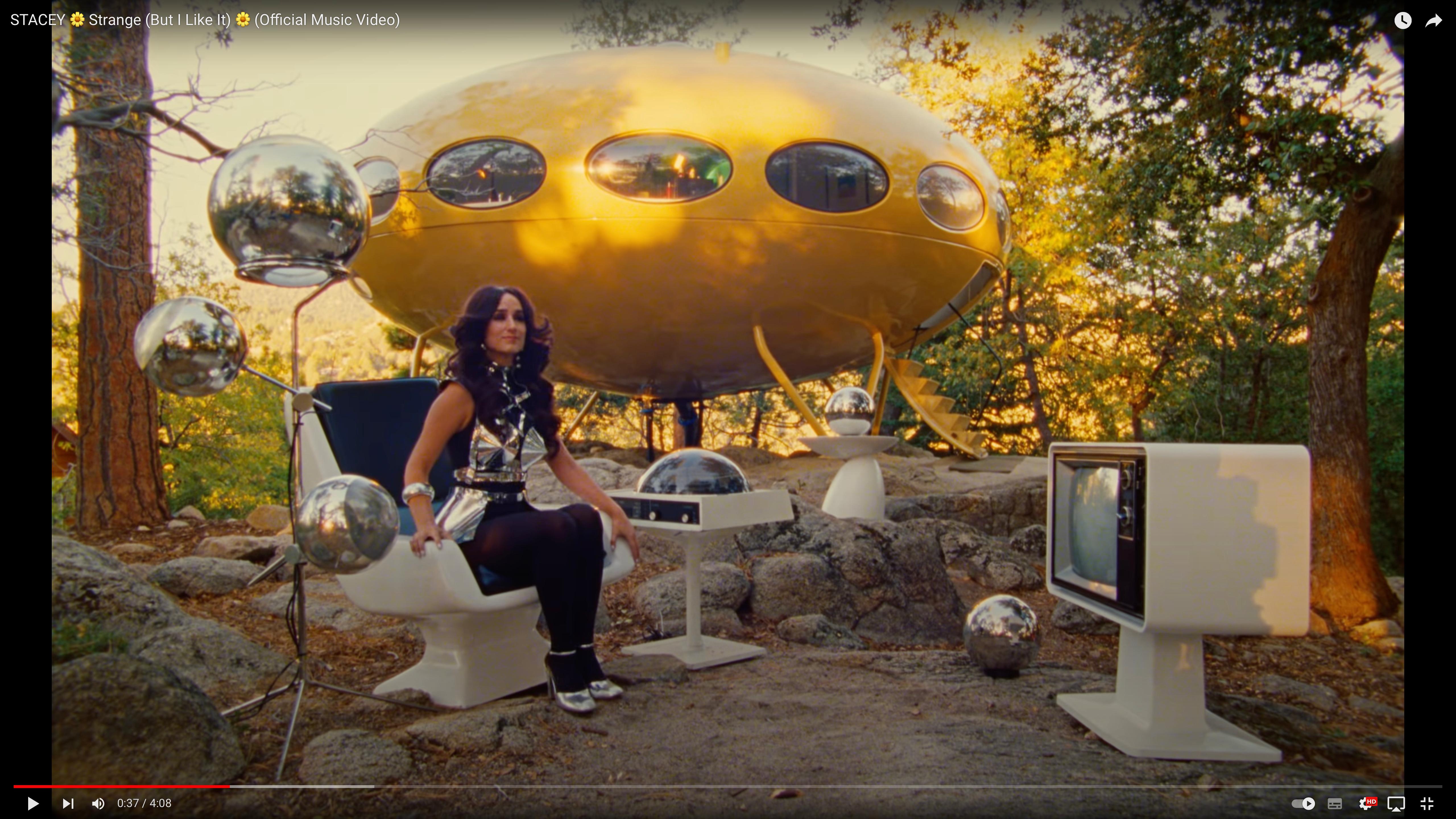 Christmas FUTURO House by Bas van Beek, Museum Boijmans Van Beuningen Rotterdam For Sale 1