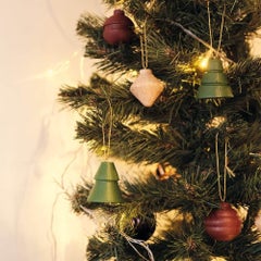 The Ornamental Christmas Tree Set