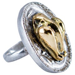 Ring „Christmas Turkey“ von Binliang Alexander Peng, 18 Karat Gold und Silber. 