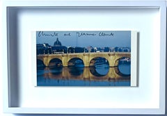 Tarjeta de Arte: El Pont Neuf Envuelta, firmada a mano por Jeanne-Claude y Christo Enmarcada
