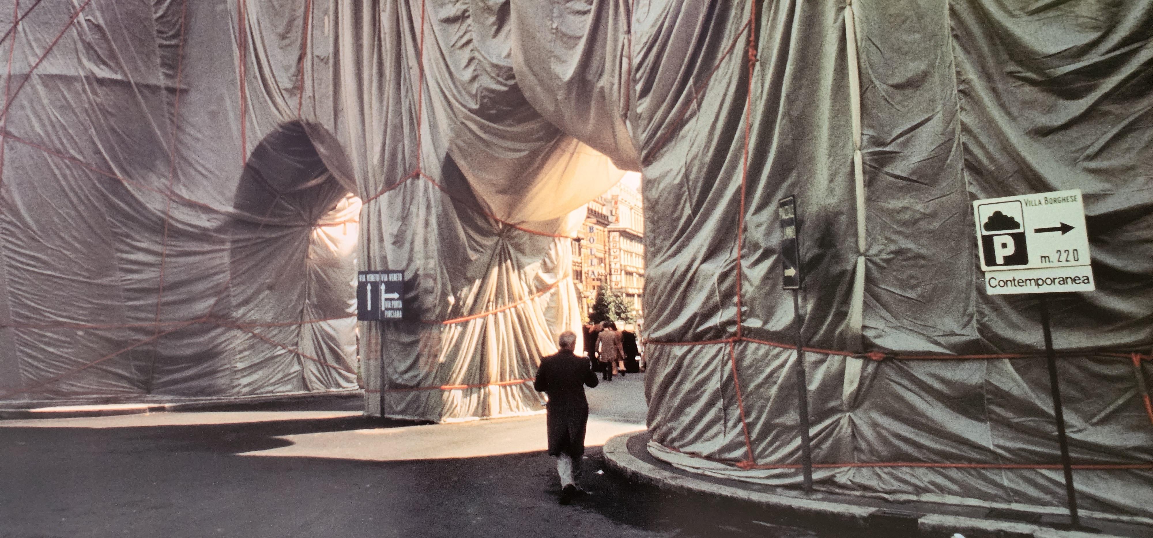 The Wall-Wrapped Roman Wall, Rome, 1974 (Installation, Public Art, Wrapped Art) For Sale 1