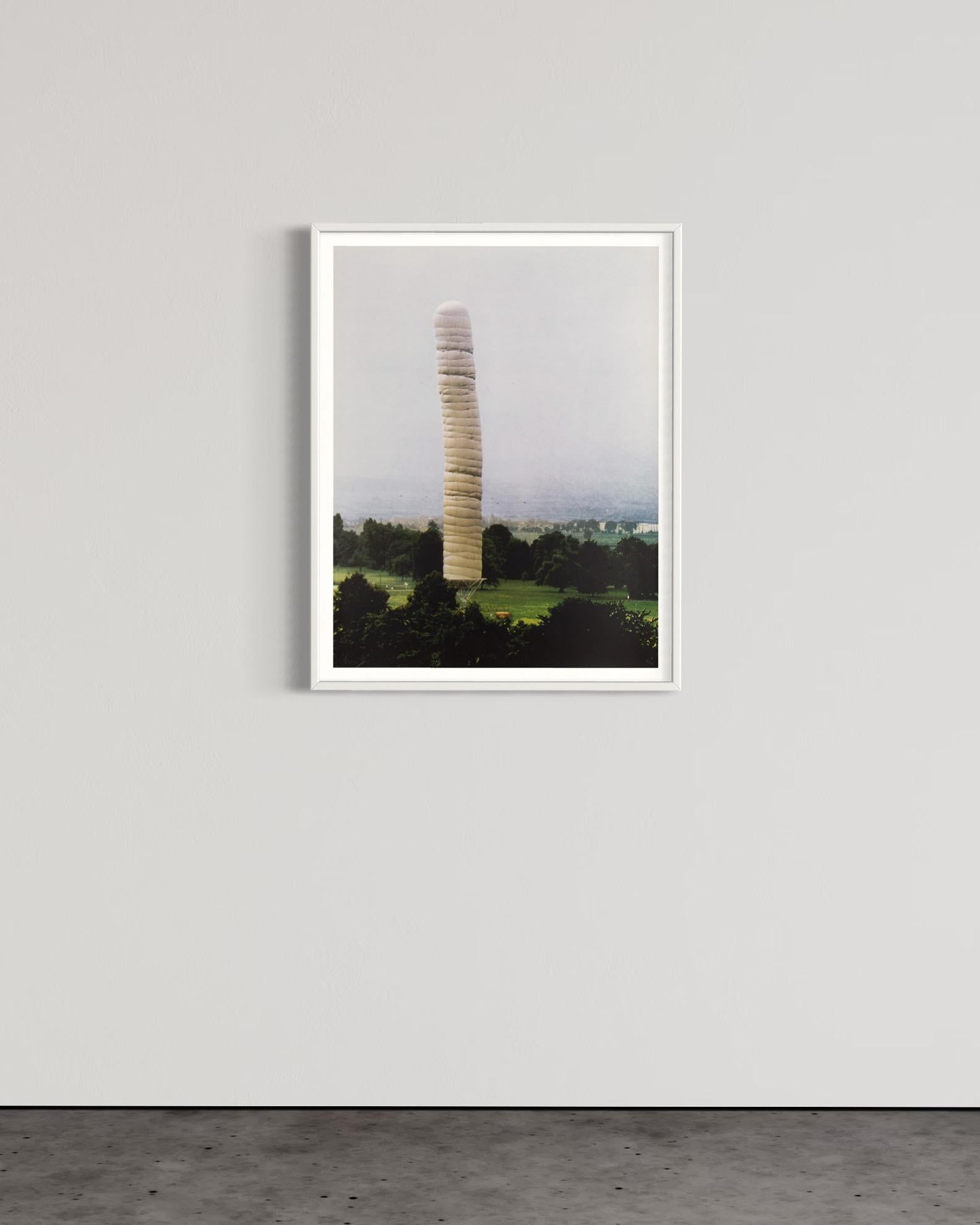 Christo, 5600 Cubicmeter Package (Monuments) - Signed Print For Sale 5
