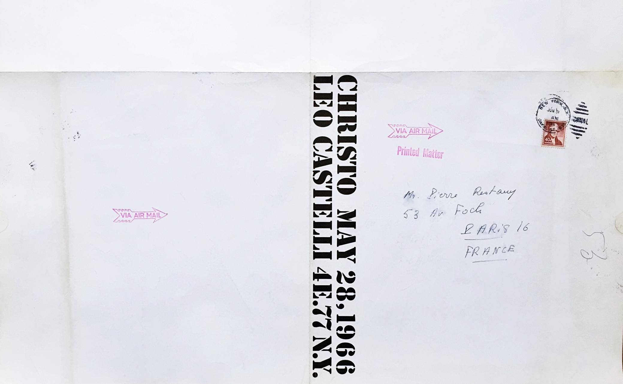 Christo bei Leo Castelli, Einladung, handsigniert von Christo an Pierre Restany im Angebot 5