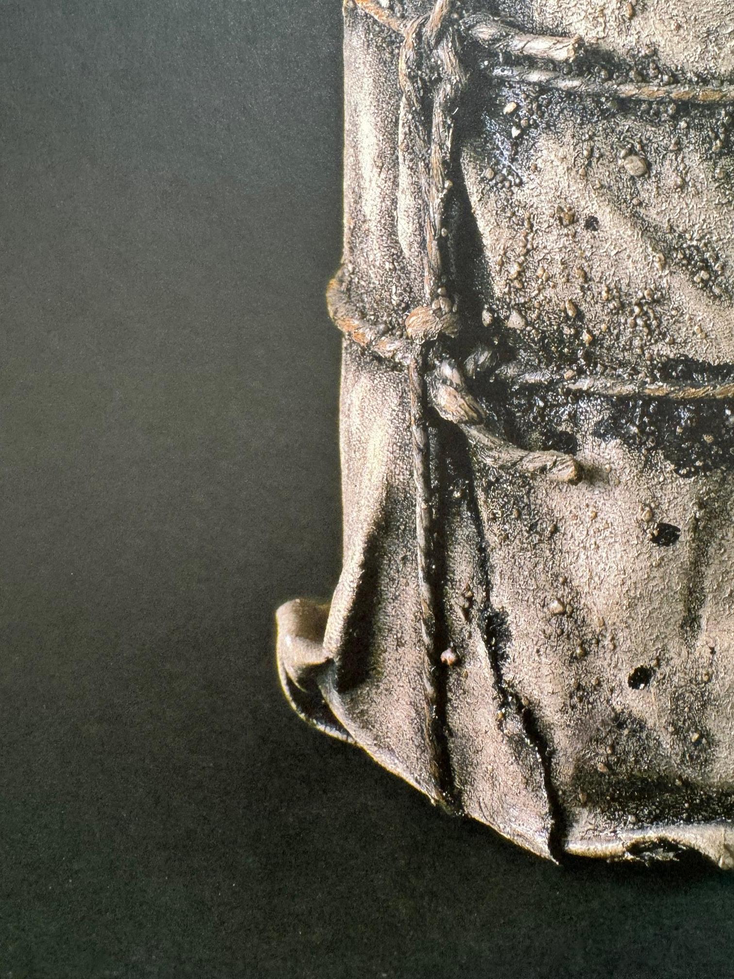 Botella Envuelta - litografía original de arte moderno de Christo en venta 9