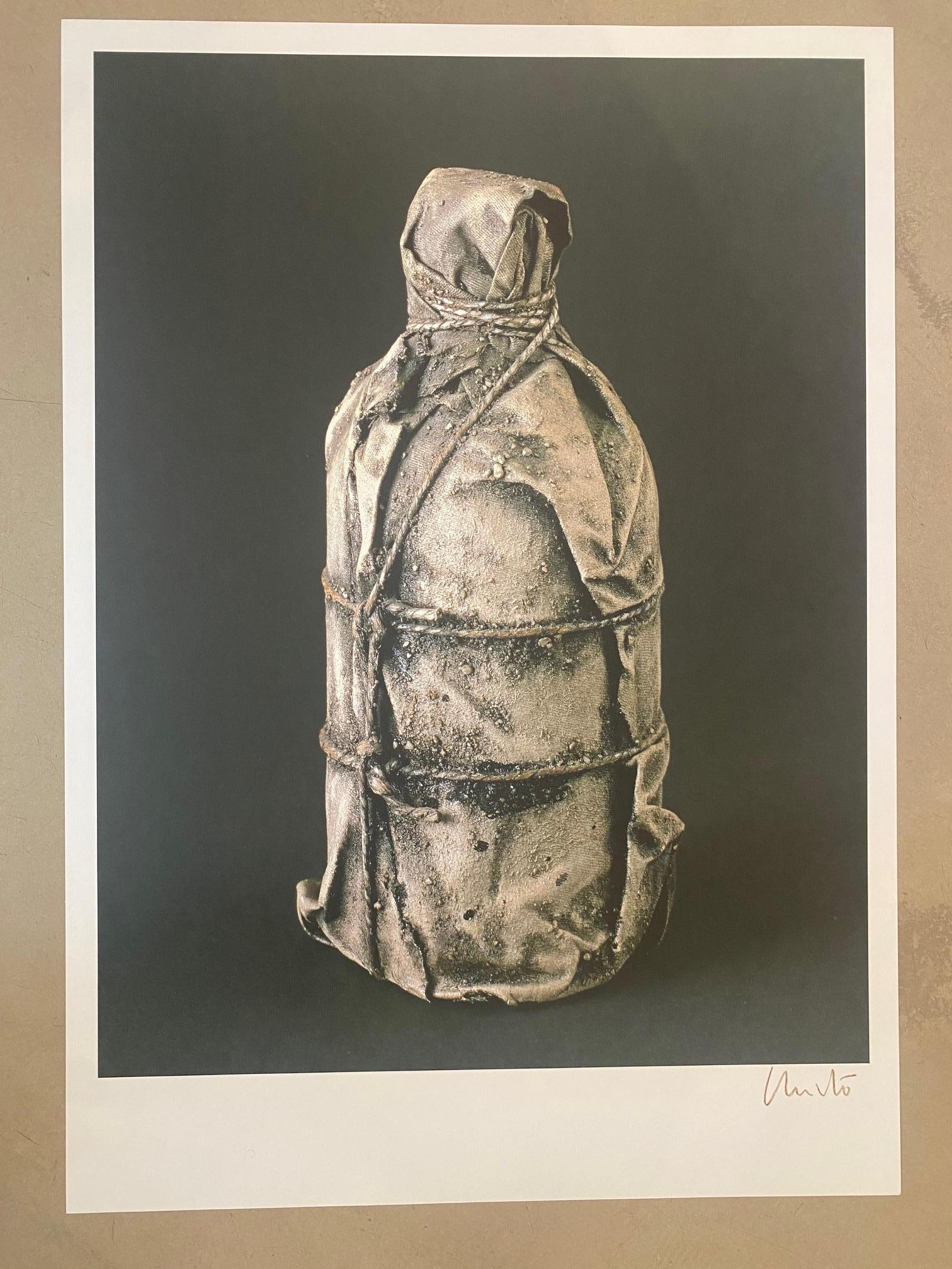 Wrapped Bottle - original Christo modern art lithograph  For Sale 1