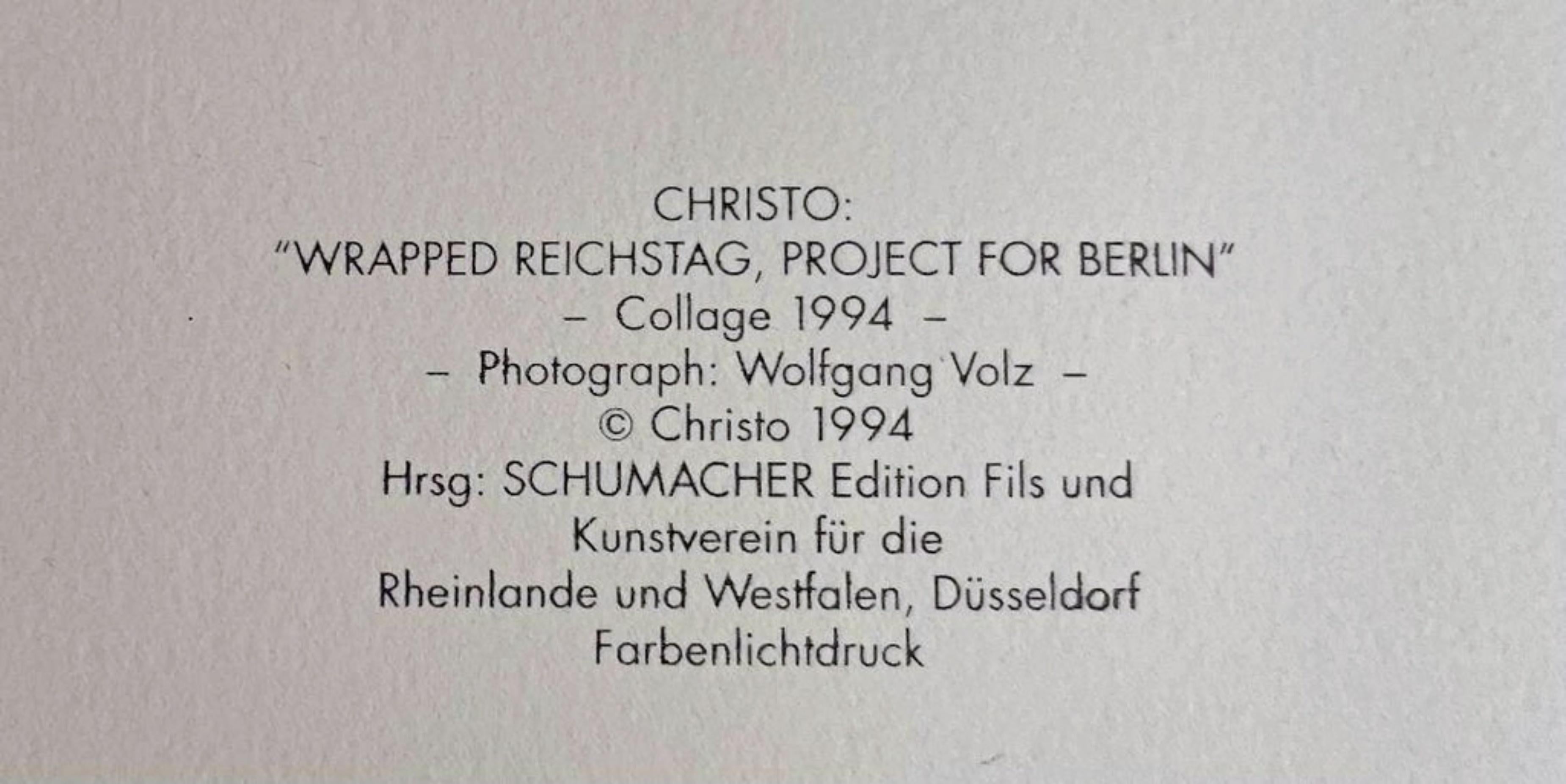 Christo
Reichstag enveloppé : Projet pour Berlin, 1994
Collage sur lithographie offset avec papier thermique argenté en relief utilisé pour emballer le Reichstag, sur papier fin velincarton.
15 3/4 × 11 1/2 pouces
Édition de 100 exemplaires (non
