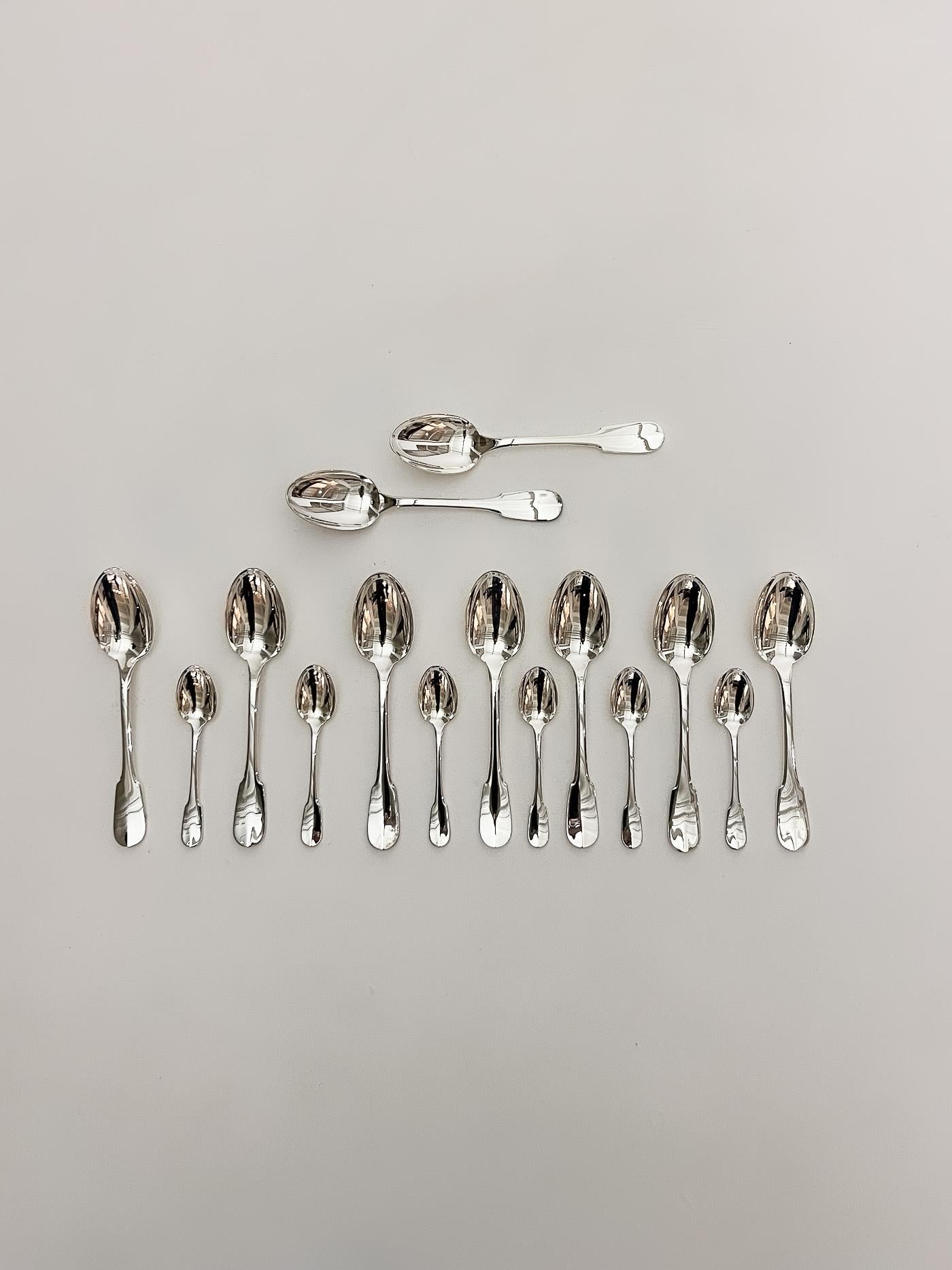 20th Century Christofle 26-piece silverware set For Sale