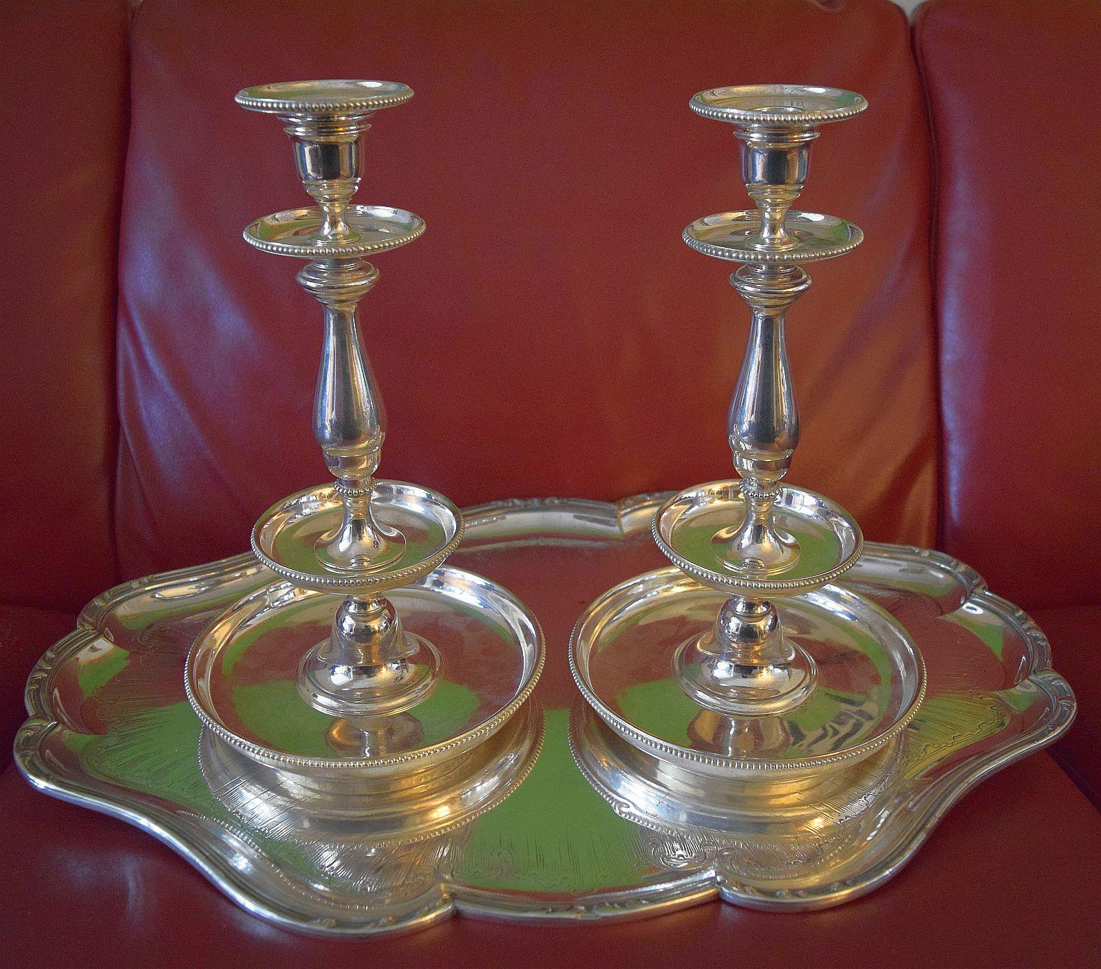 Christofle  A very fine and attractive pair of Antique candle sticks.Silverplate For Sale 6