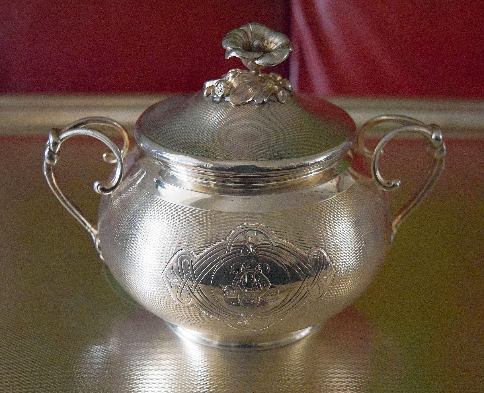 Christofle Antique 19th Century Guilloche 1890's Grand Tea set.Rare beauty For Sale 6
