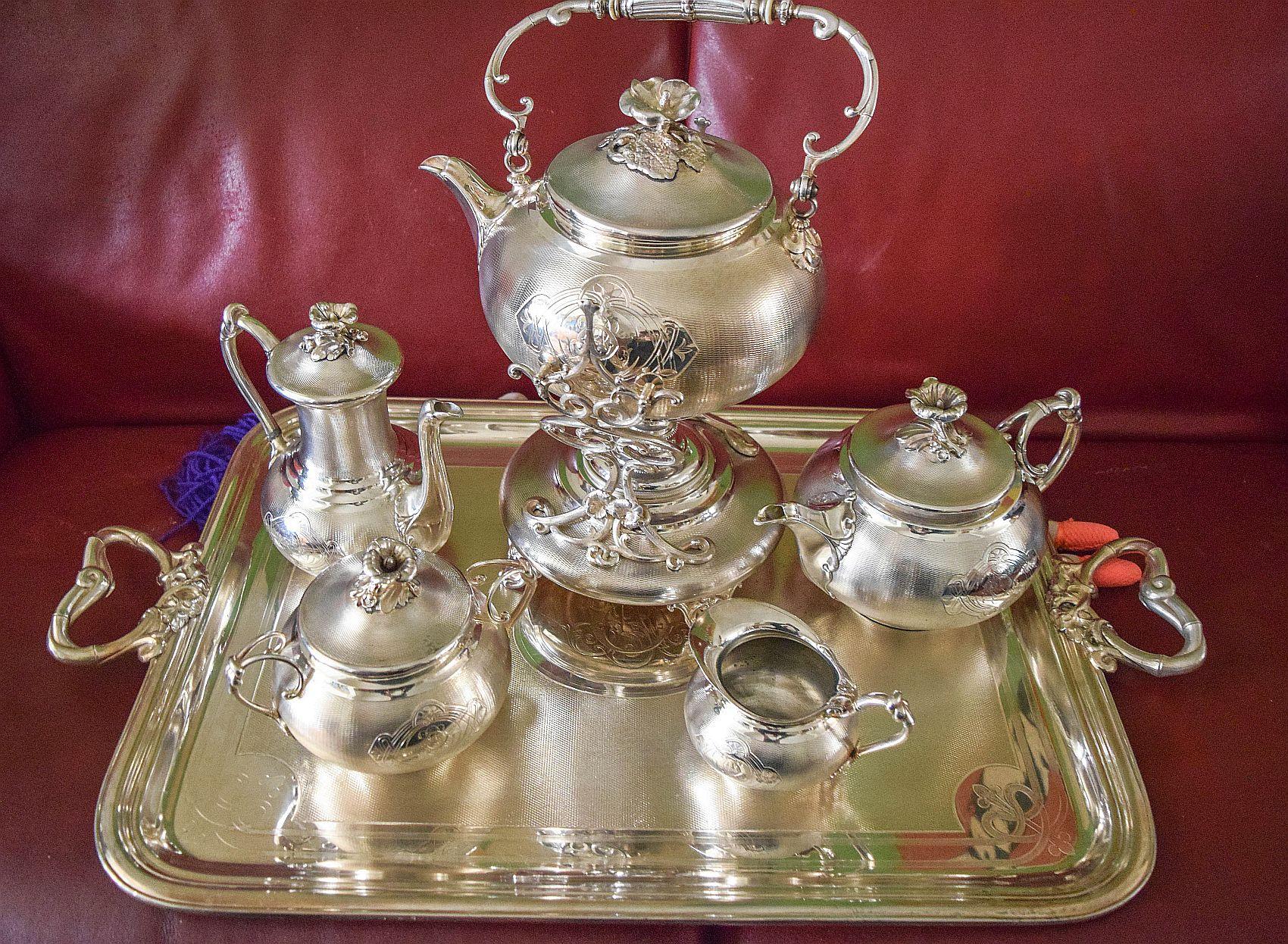 Christofle Antique 19th Century Guilloche 1890's Grand Tea set.Rare beauty For Sale 10