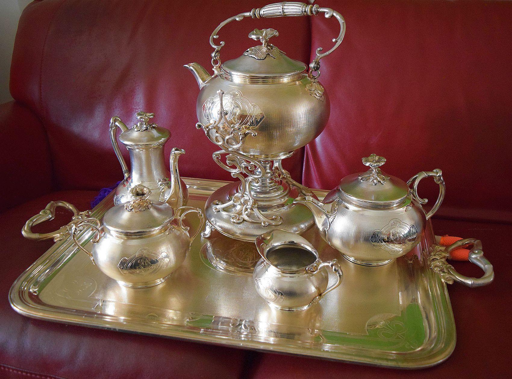 Christofle Antique 19th Century Guilloche 1890's Grand Tea set.Rare beauty In Good Condition For Sale In London, GB