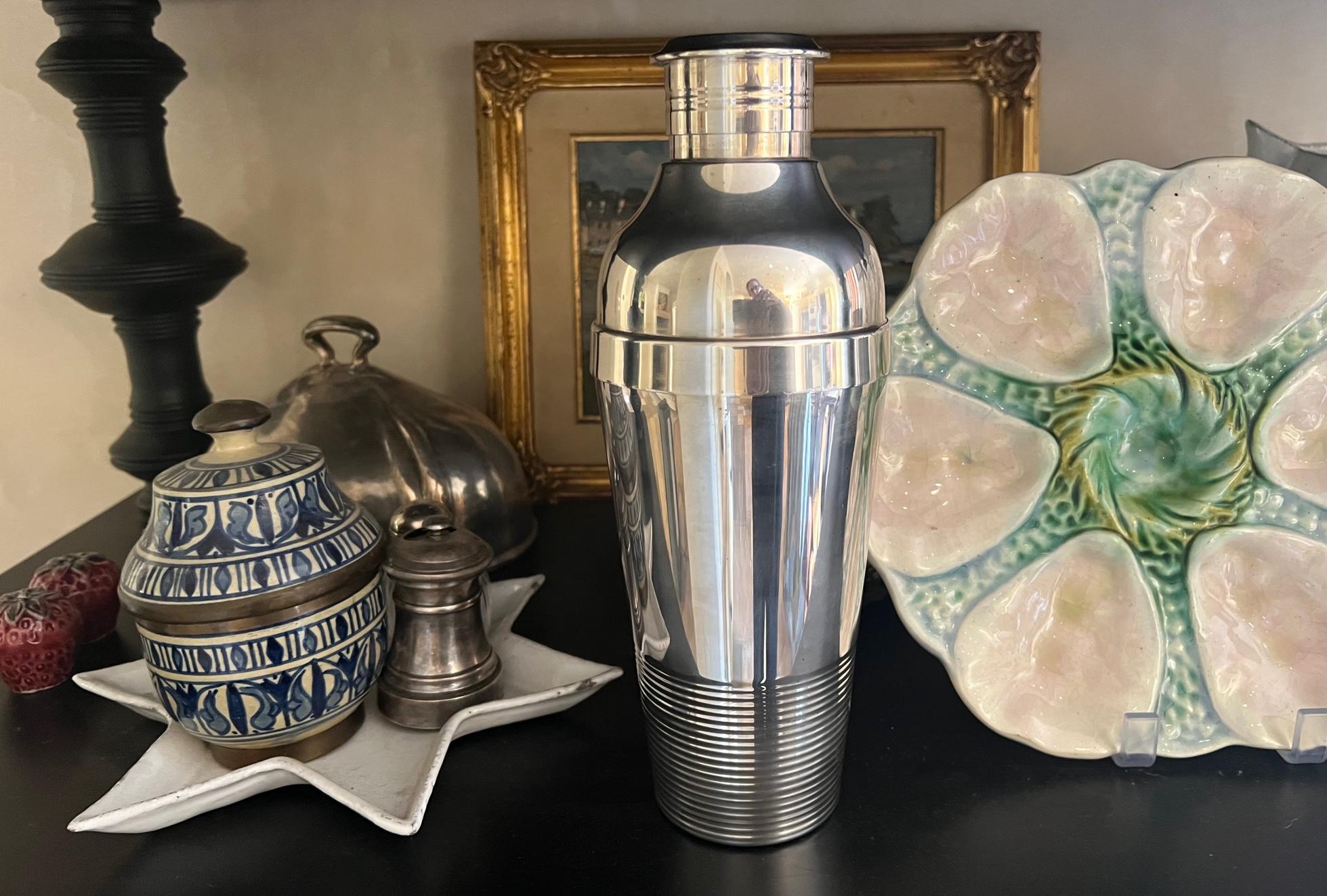 Christofle Art Deco Cocktail Shaker Designed by Luc Lanel, C. 1930's For Sale 4