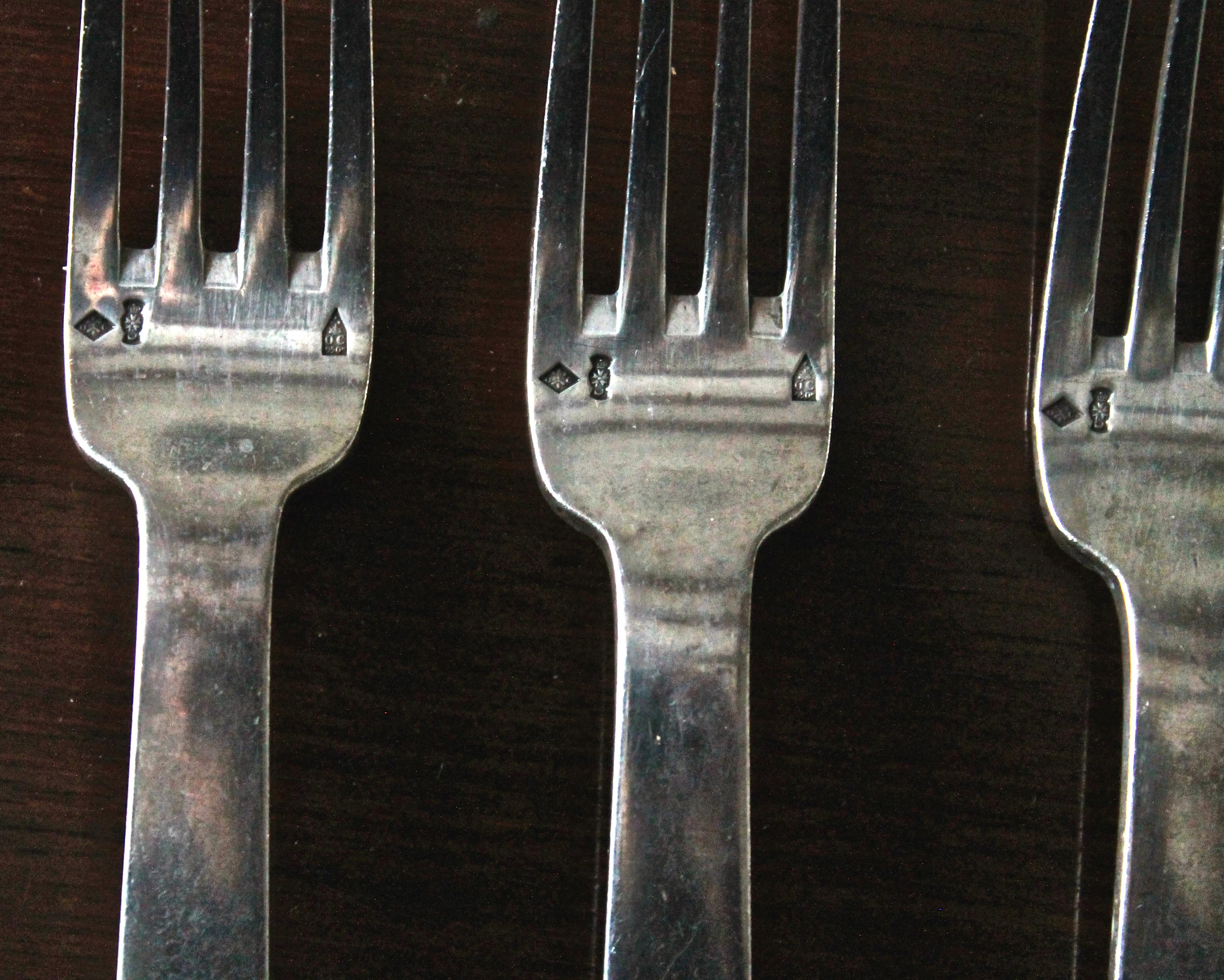 Milieu du XXe siècle Ensemble de quatre pièces «modore » Art Déco en argent sterling de Christofle en vente