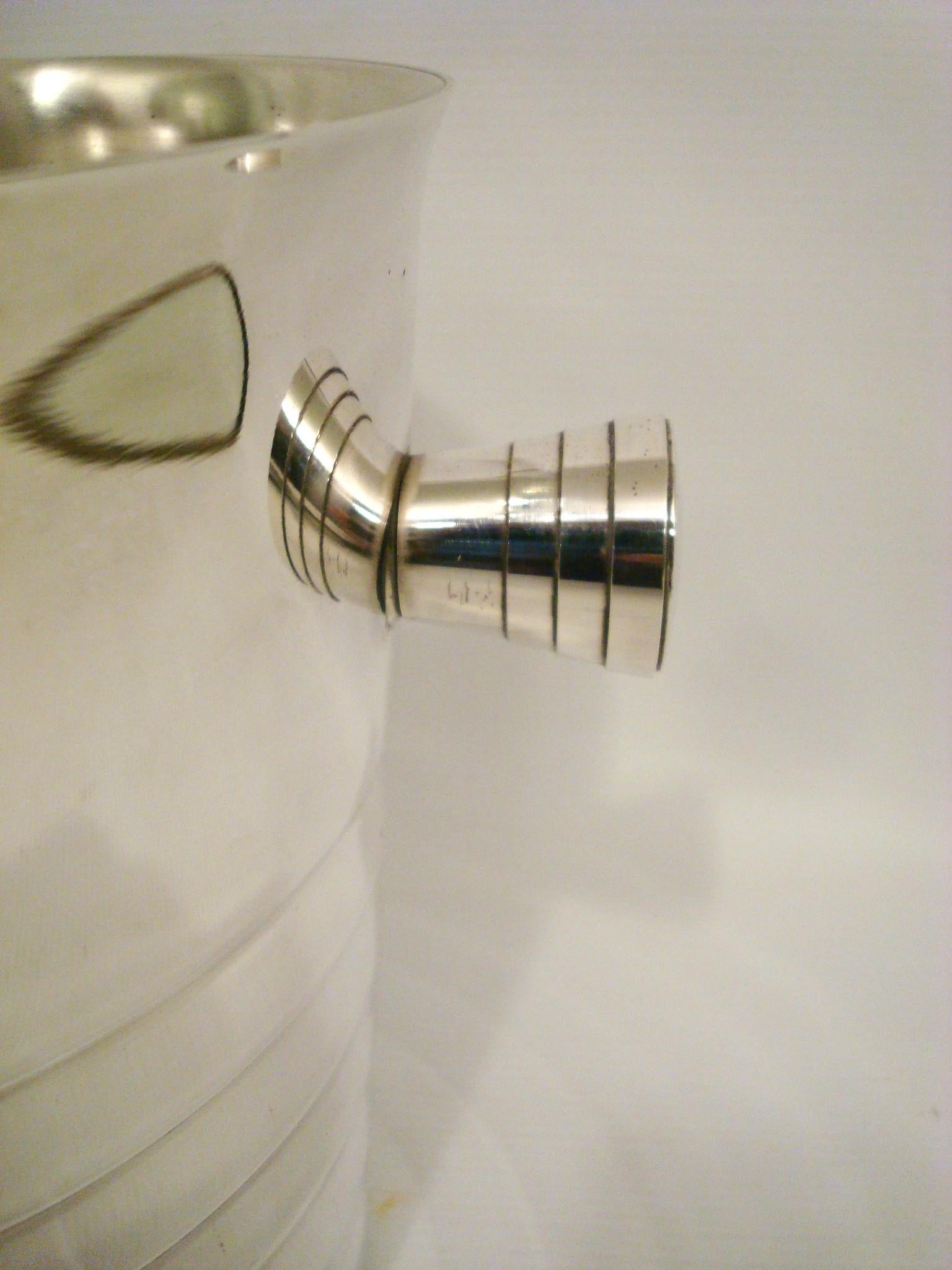 Christofle Art Deco Design Champagner, Weinkühler, Frankreich, 1980er Jahre (Versilbert) im Angebot