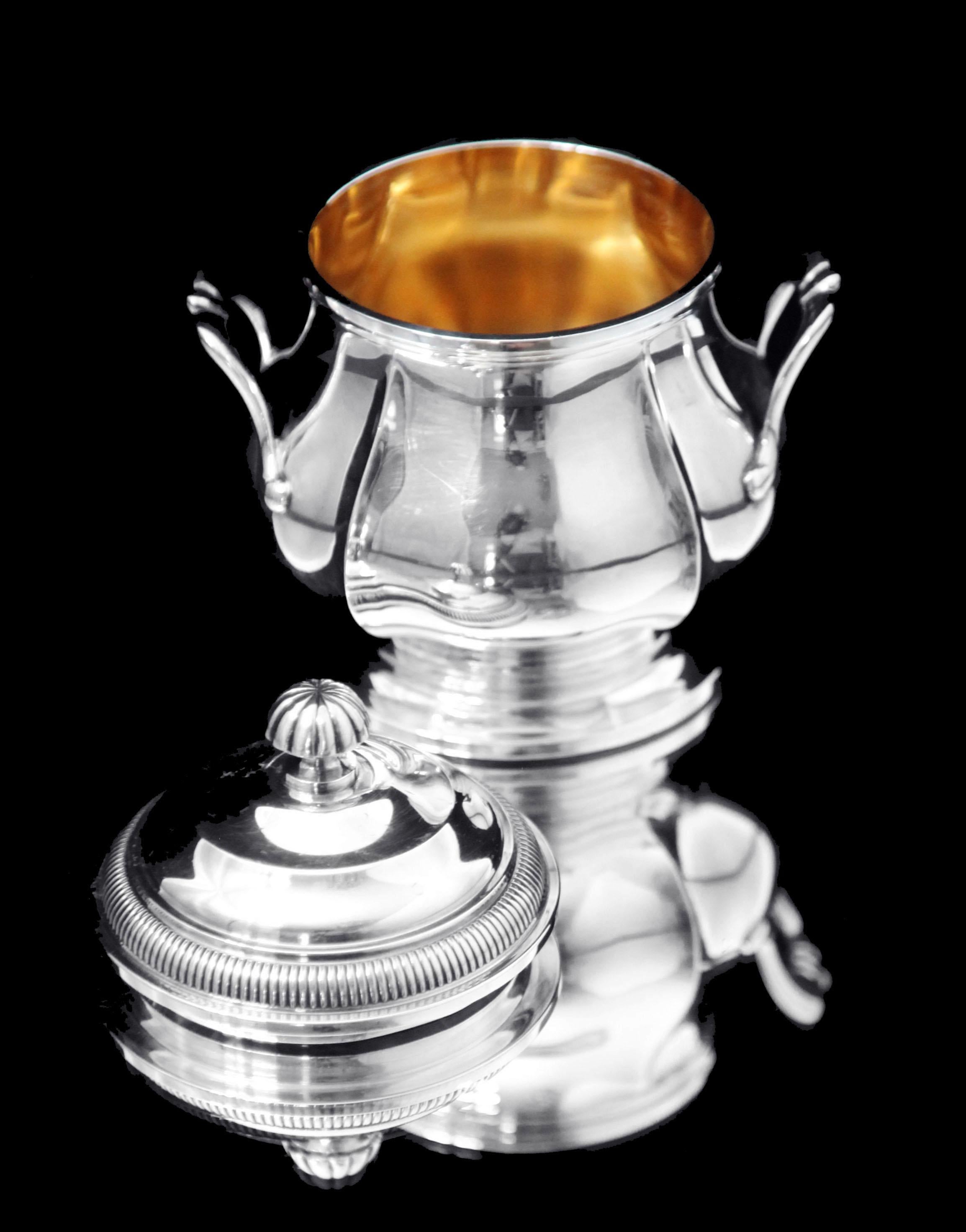 Christofle (Cardeilhac) - 4pc. Antique French 950 Sterling Silver Tea Set + Tray For Sale 10