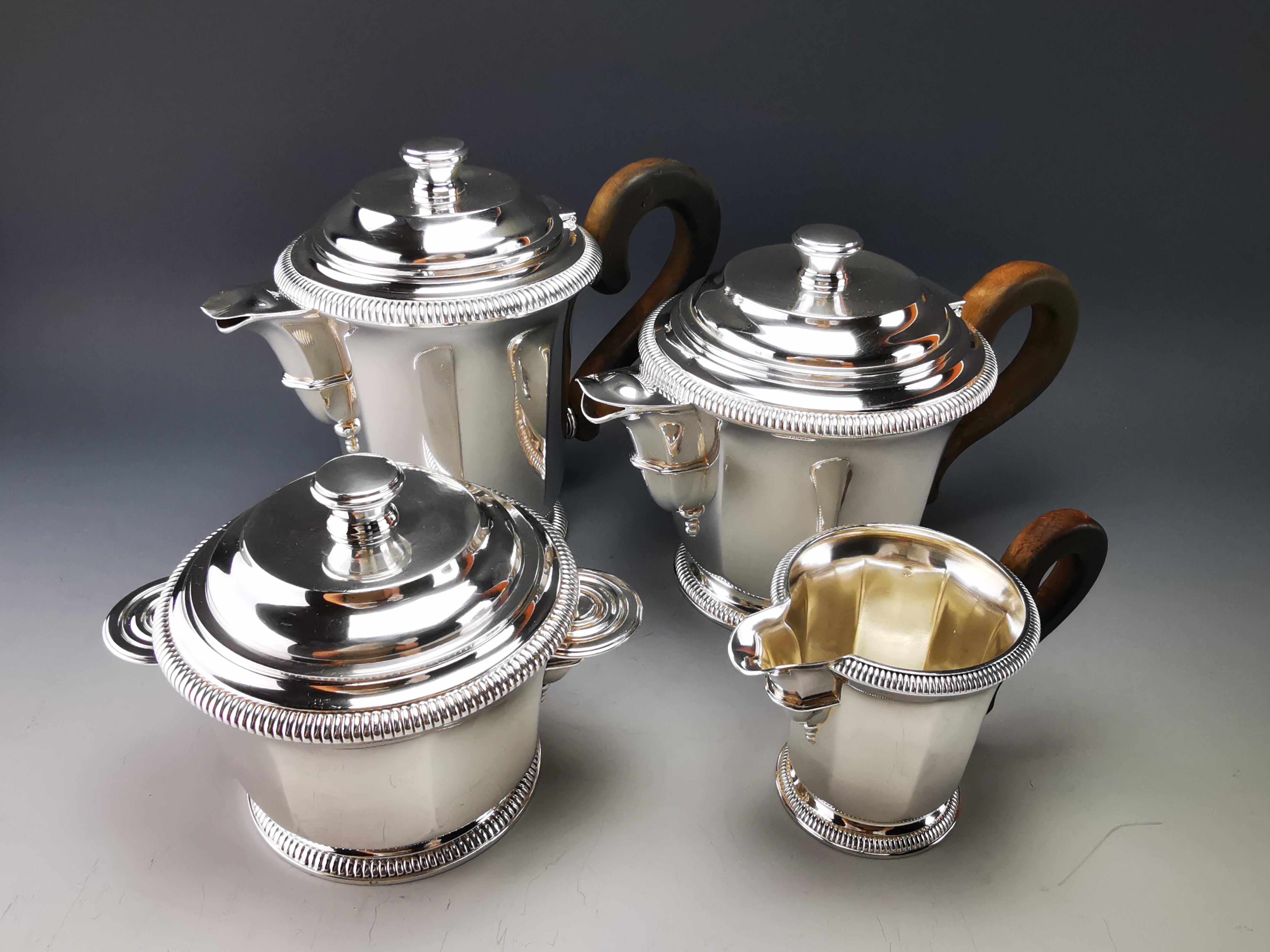 Christofle / Cardeilhac, Art Deco Sterling Silver Coffee /Tea Service For Sale 5