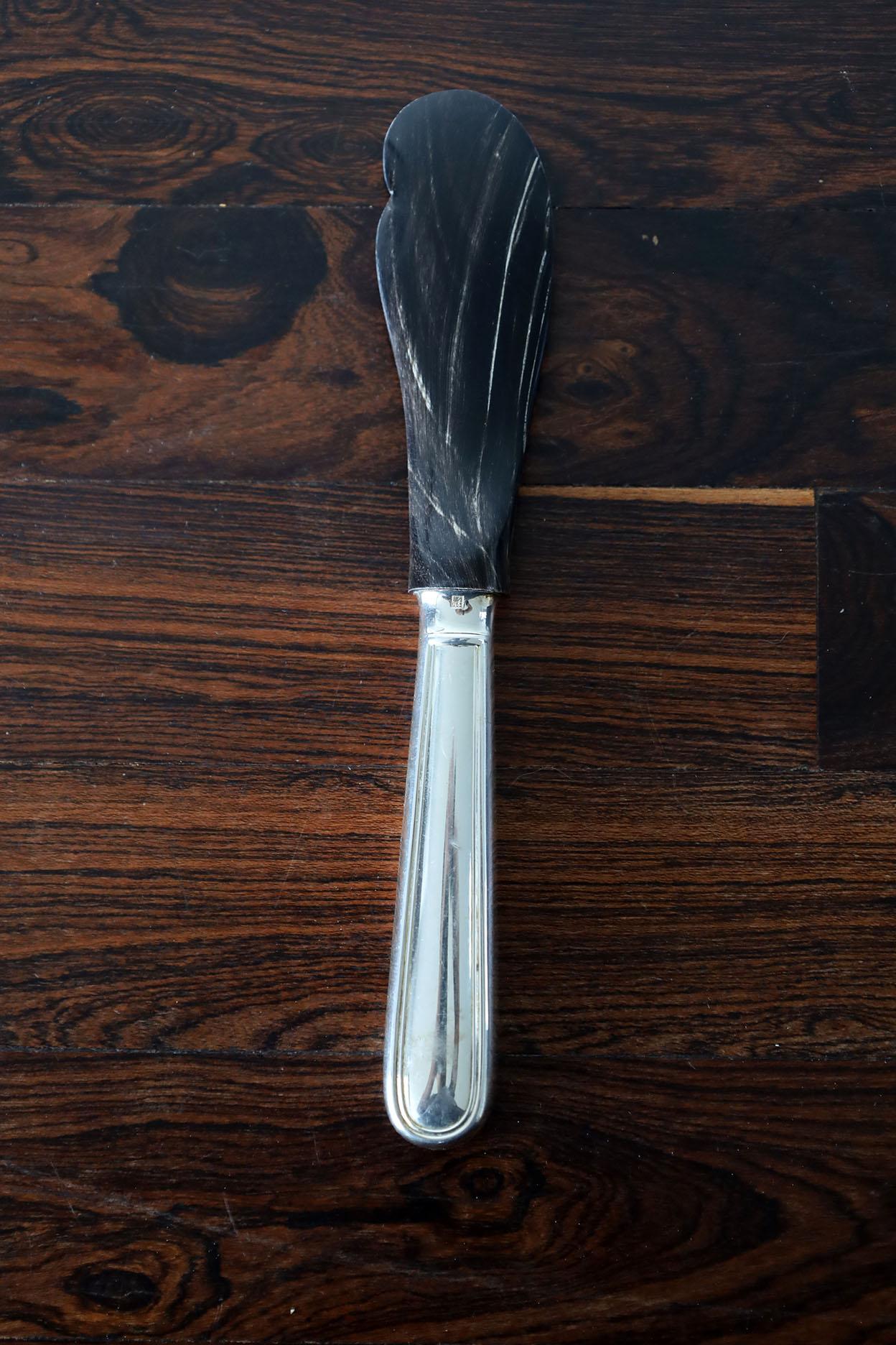 Fine XX secolo Spargitore di caviale Christofle in vendita