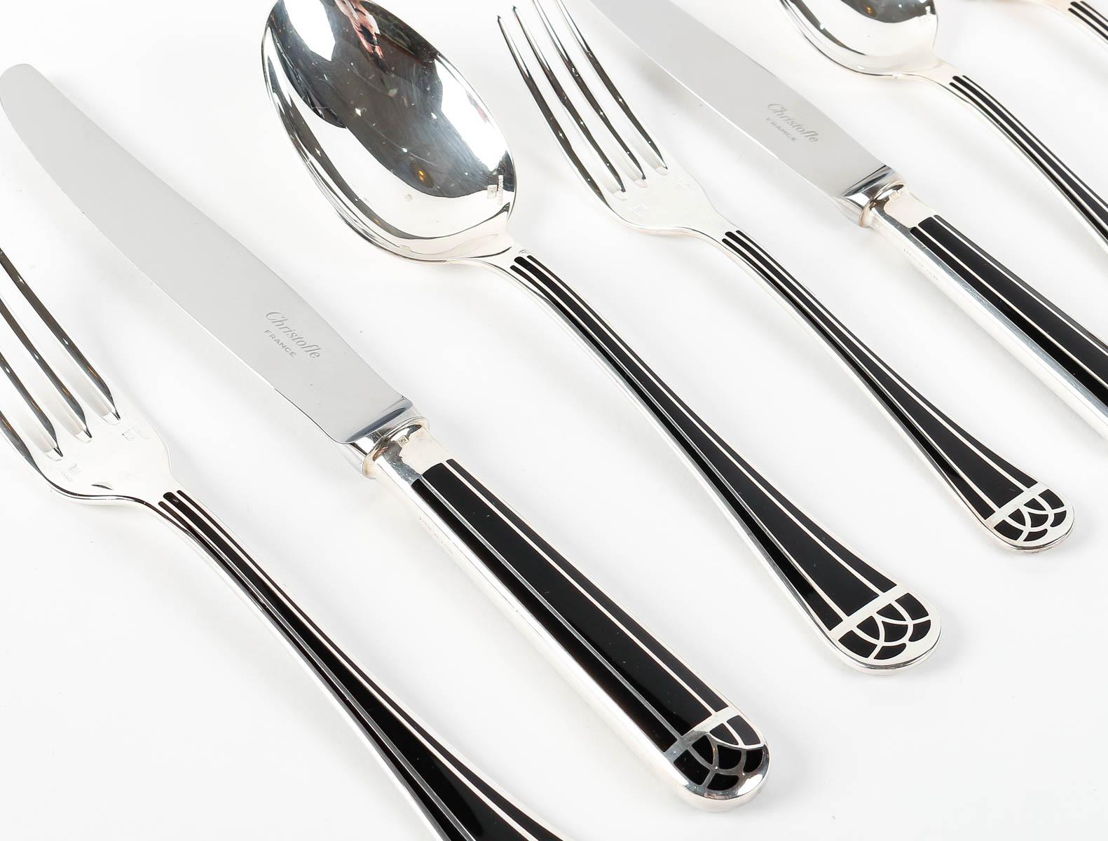 Flatware cutlery set 
