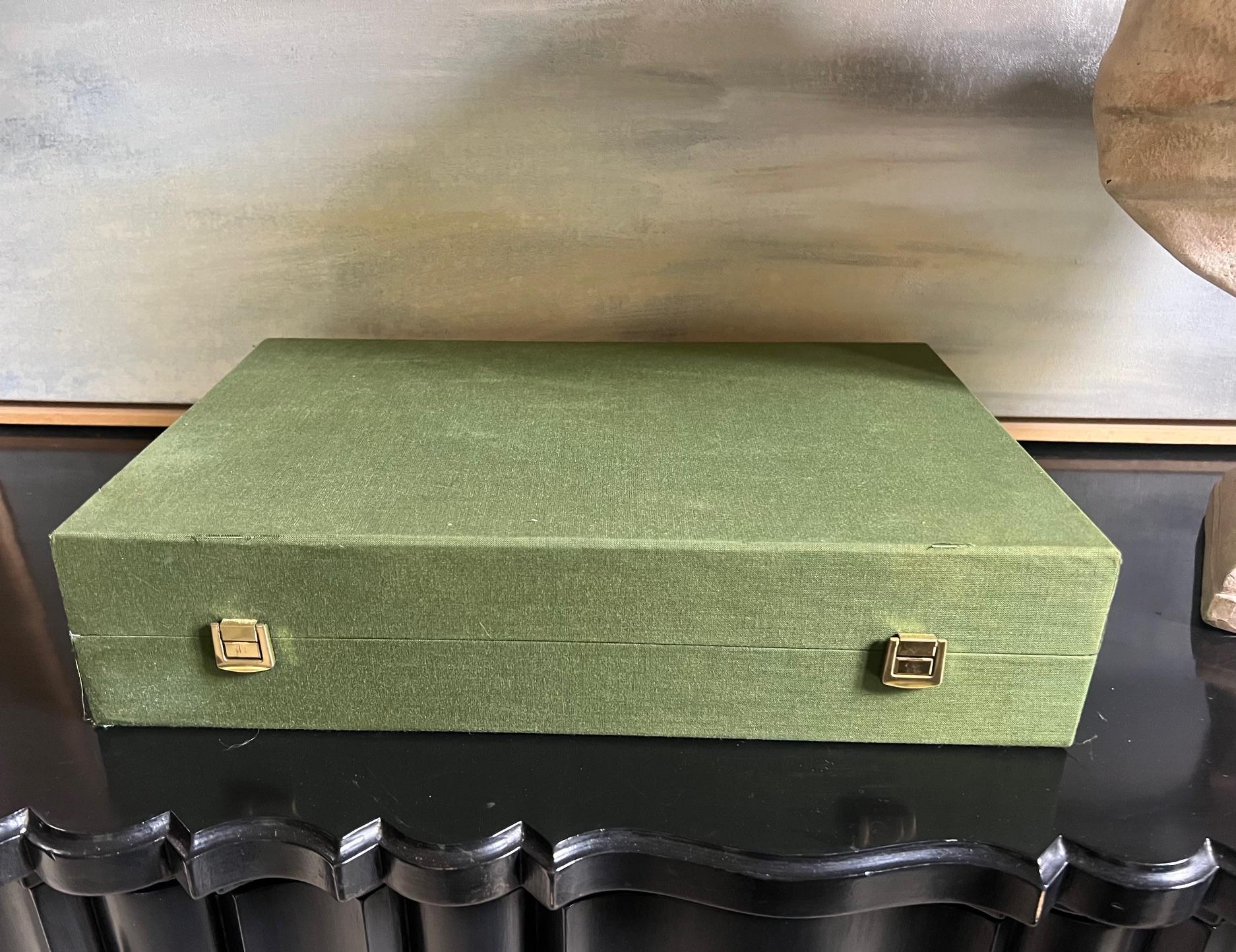 Service de couverts Christofle à motif Malmaison en coffret-52 Pieces 7