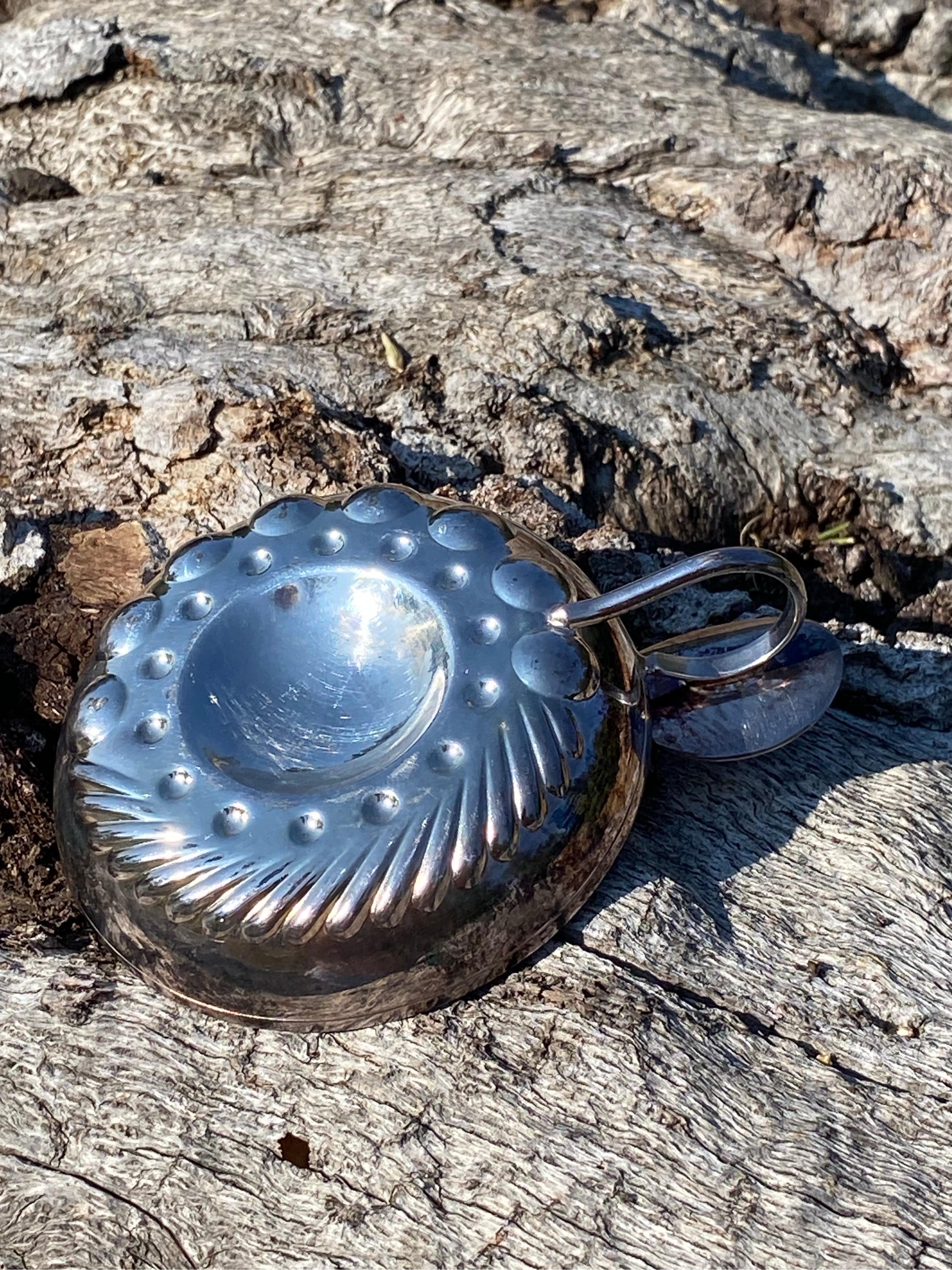 Christofle France Silver-plate Wine Taster Tastevin Cup In Good Condition For Sale In San Juan Capistrano, CA