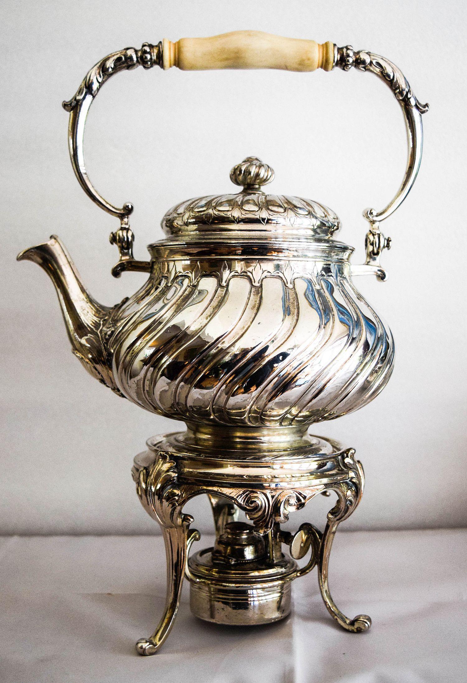 Christofle Französisch Paris  Museumsqualität 7 Stück Tee- und Kaffeeservice versilbert im Angebot 3