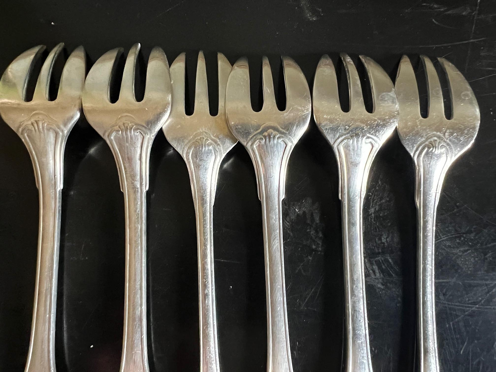 Christofle French Silverplate Hotel De France Oyster Forks- Set of 6 For Sale 5